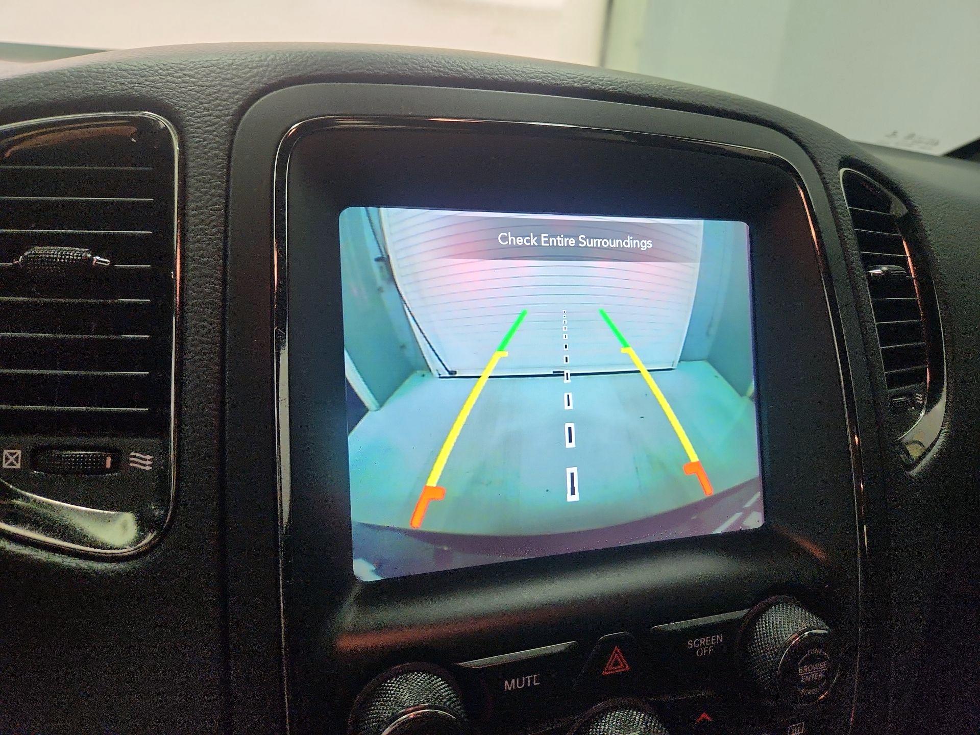 Thumbnail: 2020 Dodge Durango - 14