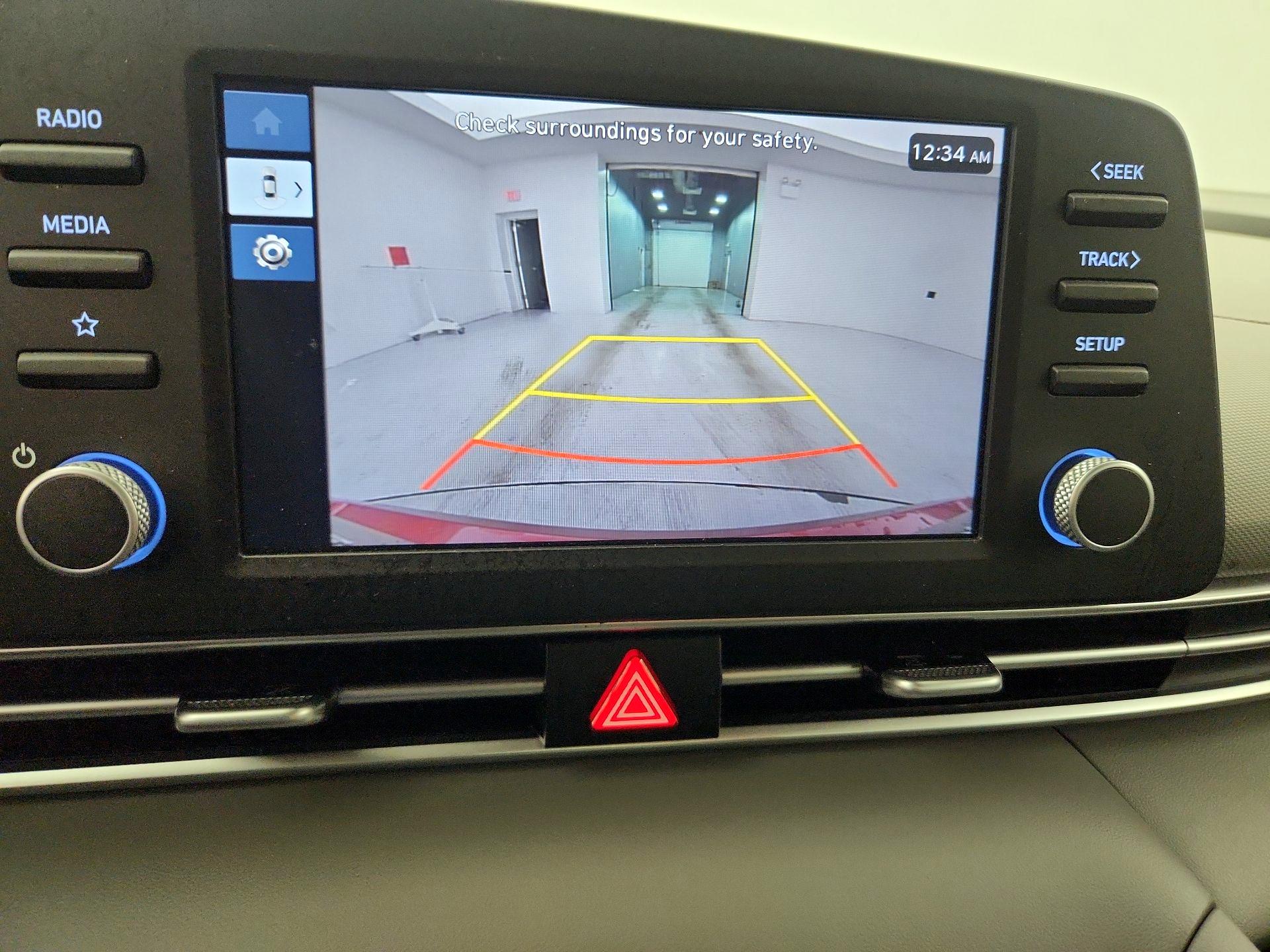 Thumbnail: 2024 Hyundai Elantra - 14