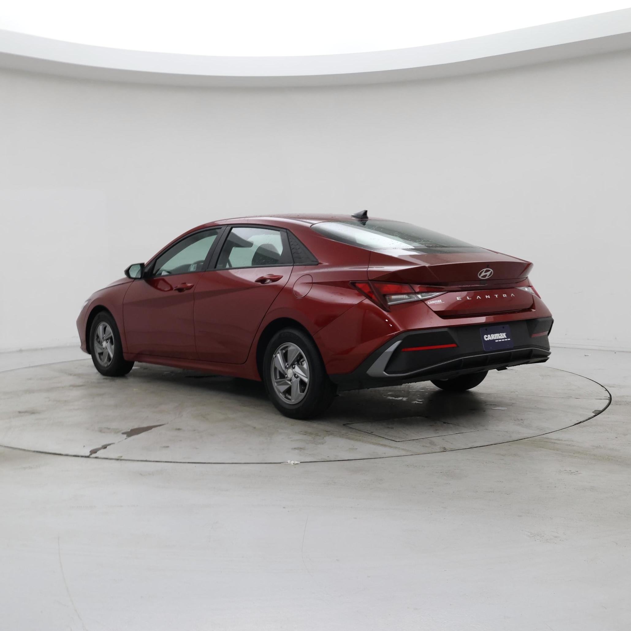 Thumbnail: 2024 Hyundai Elantra - 2