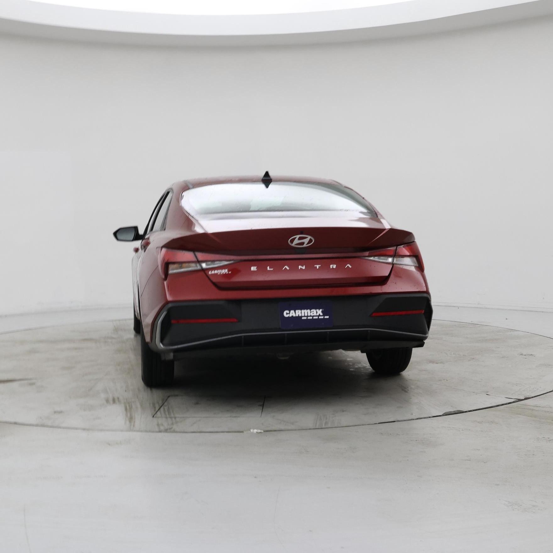 Thumbnail: 2024 Hyundai Elantra - 6