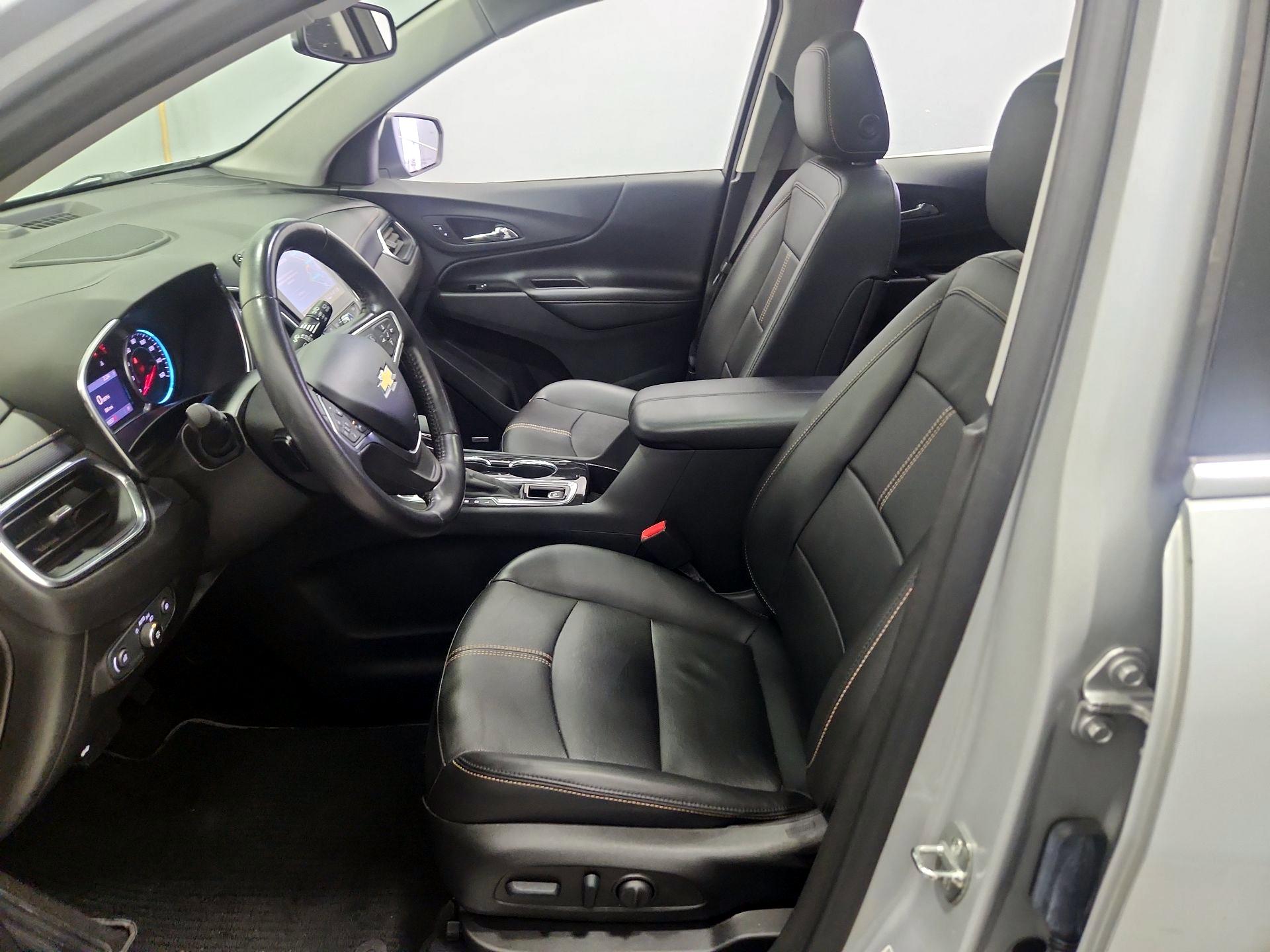 Thumbnail: 2022 Chevrolet Equinox - 11