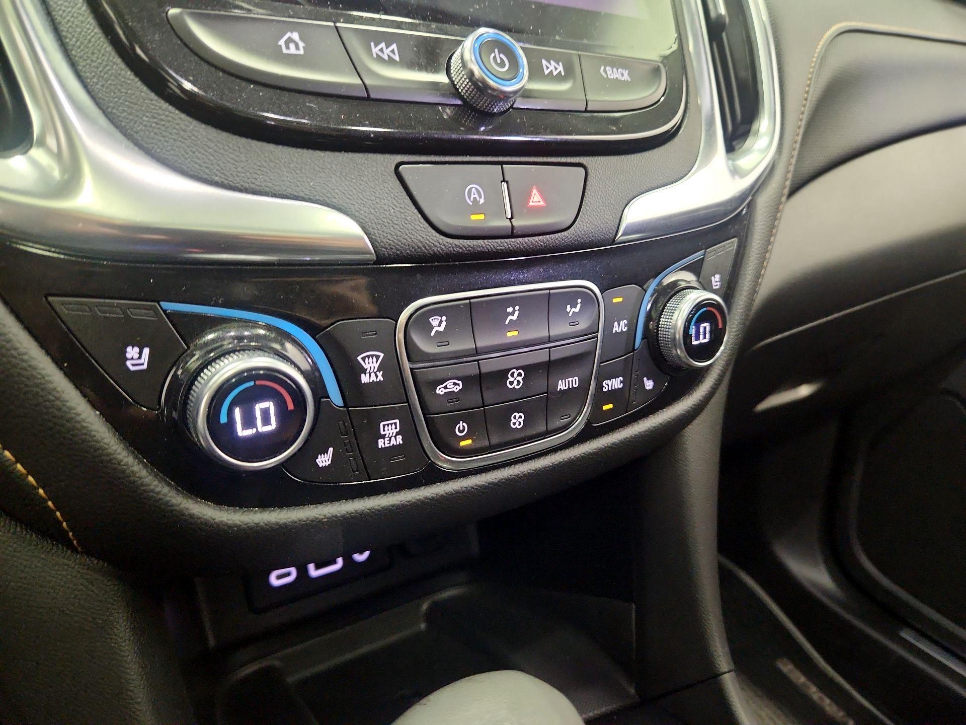 Thumbnail: 2022 Chevrolet Equinox - 17