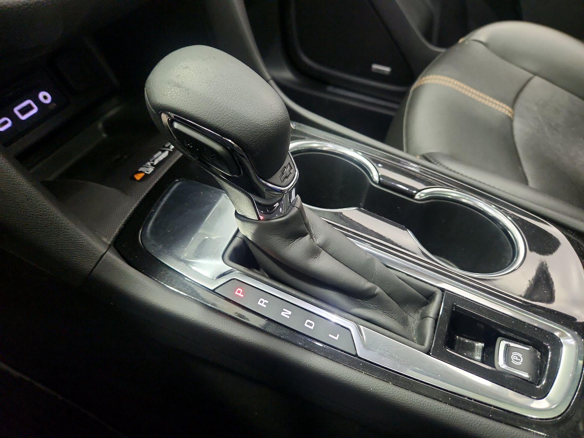 Thumbnail: 2022 Chevrolet Equinox - 18