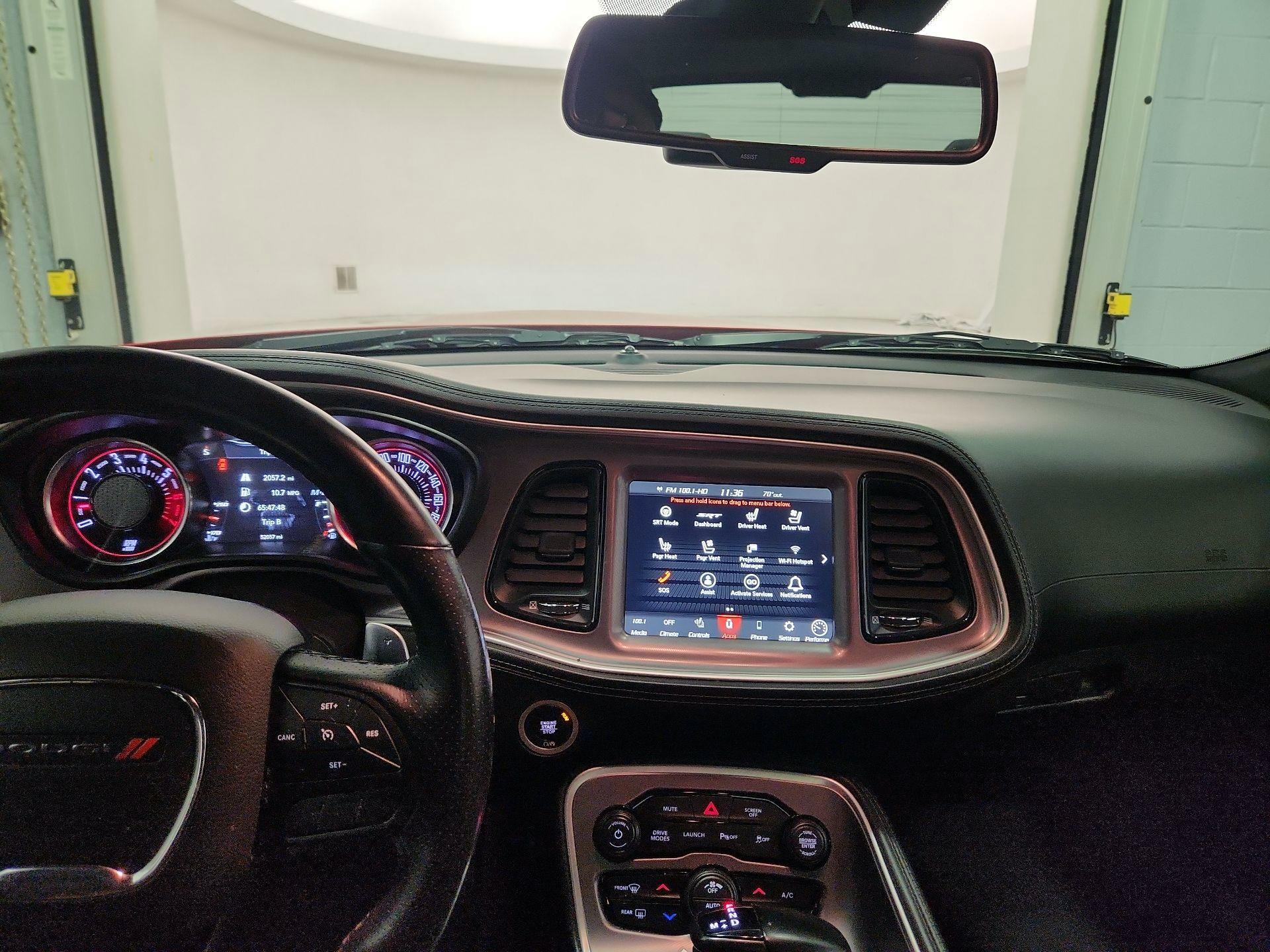 Thumbnail: 2022 Dodge Challenger - 9