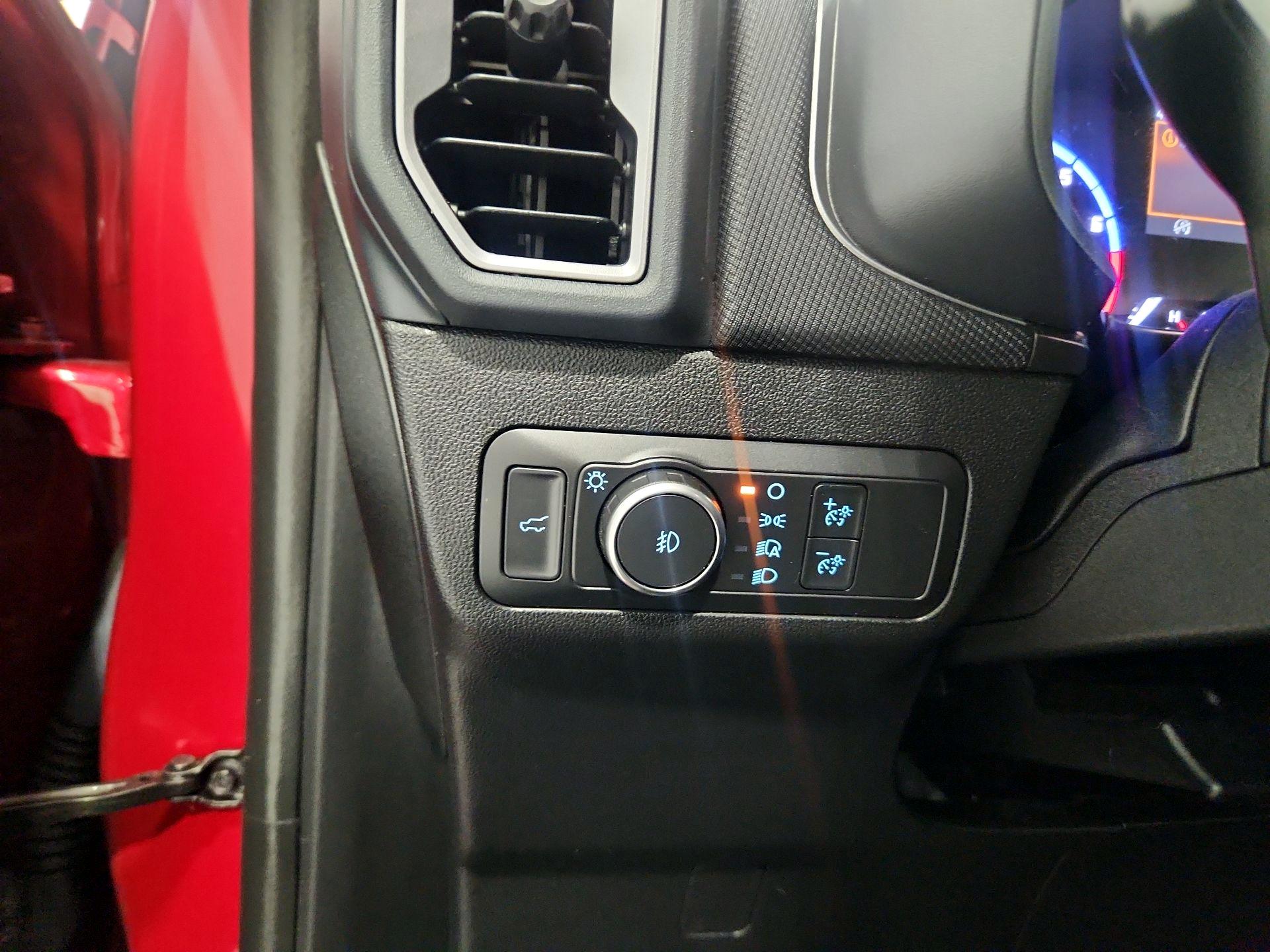 Thumbnail: 2021 Ford Bronco Sport - 13