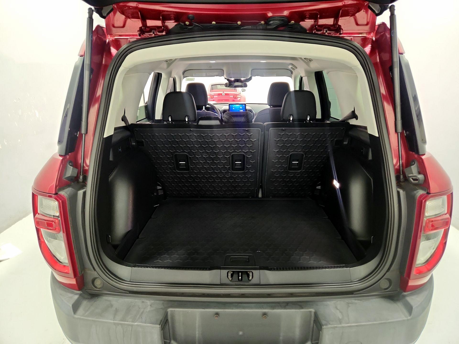 Thumbnail: 2021 Ford Bronco Sport - 20