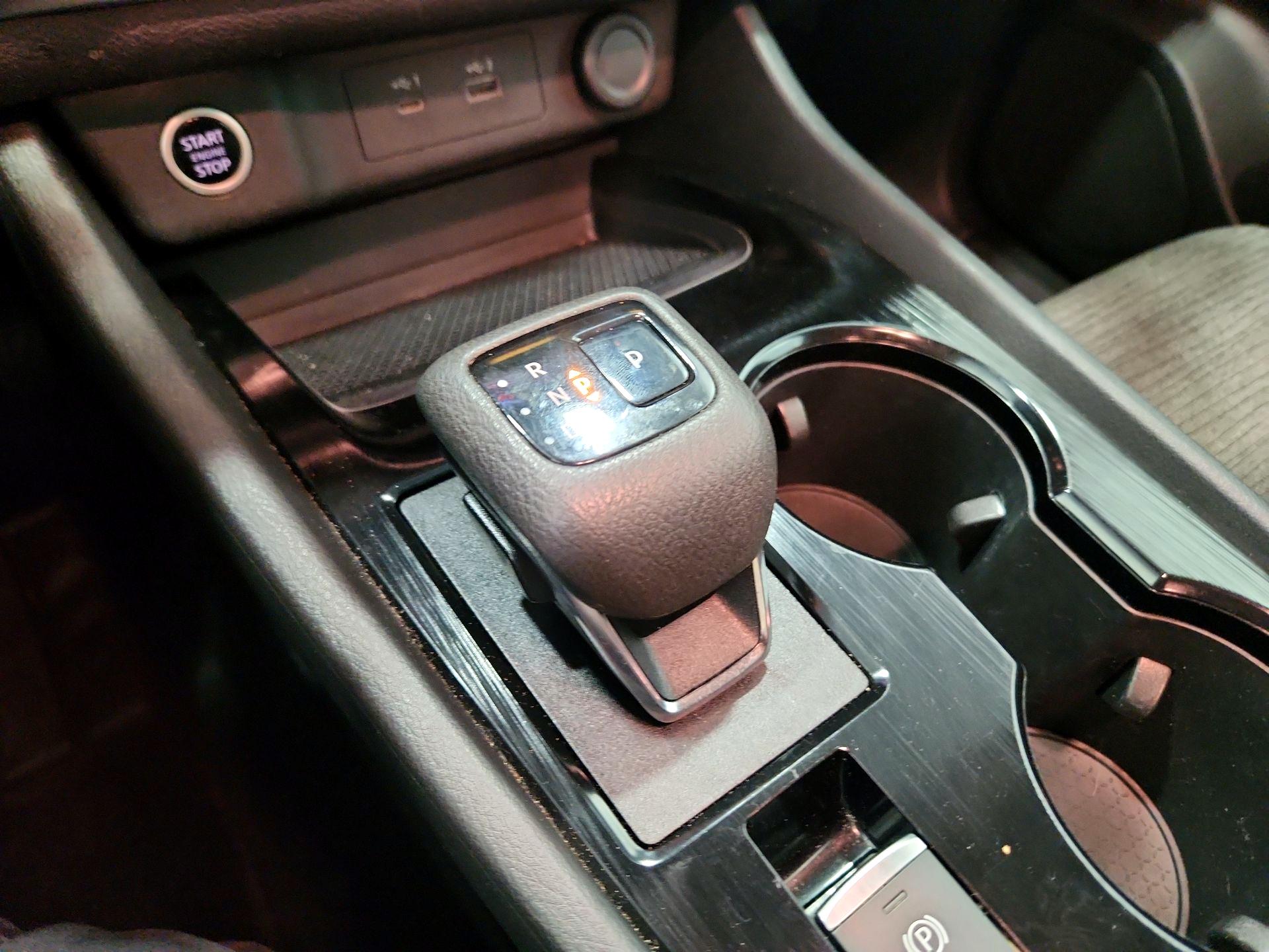 Thumbnail: 2022 Nissan Rogue - 17