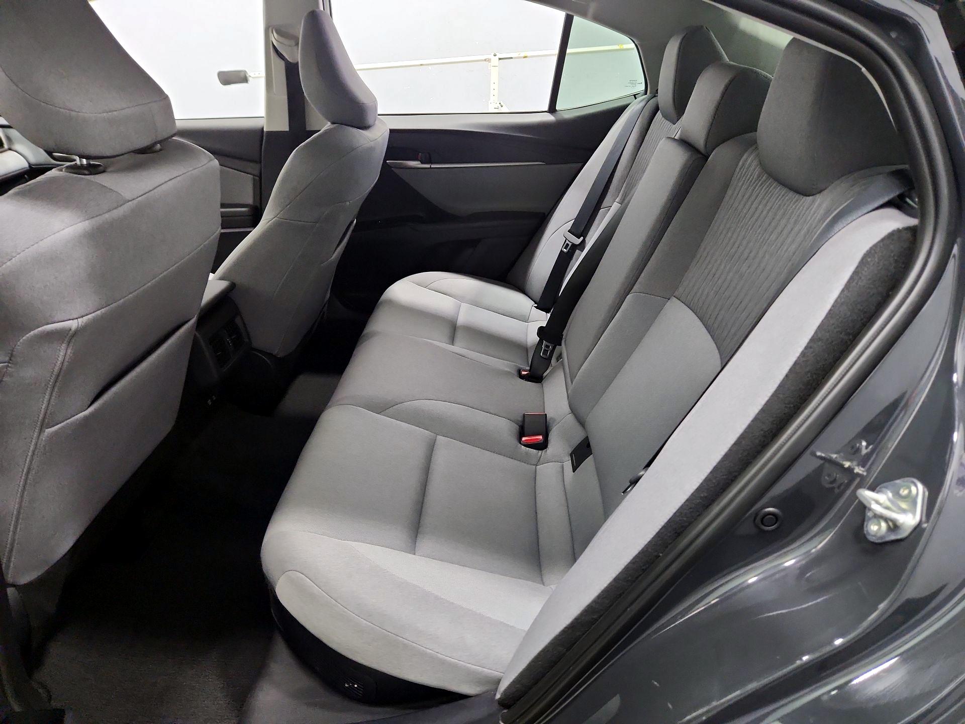 Thumbnail: 2025 Toyota Camry - 20