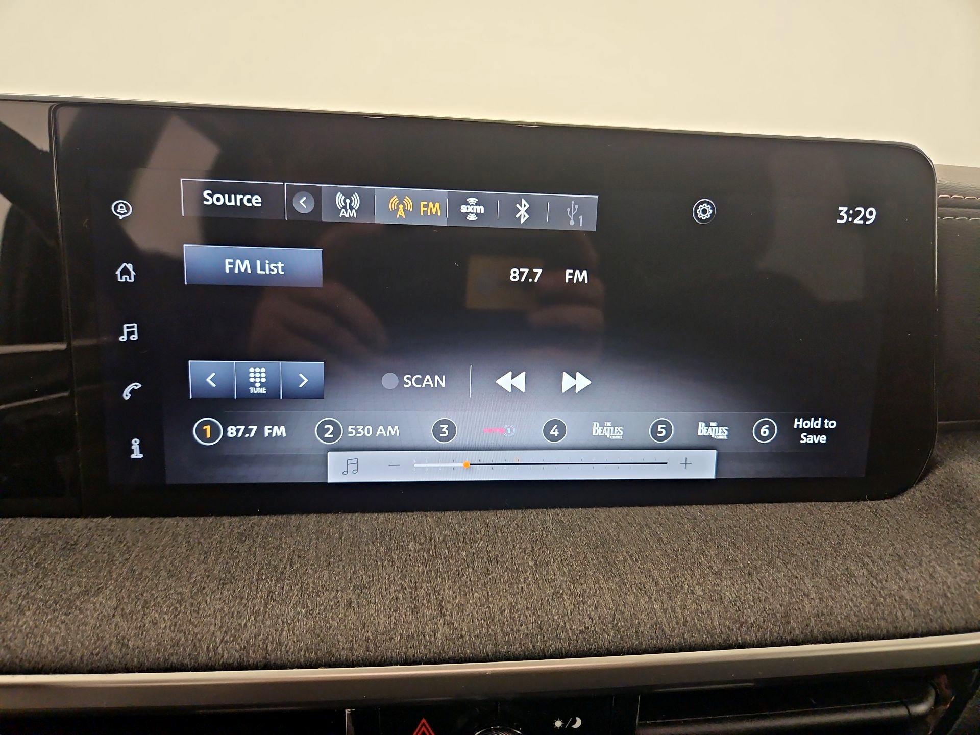 Thumbnail: 2025 Nissan Kicks - 14