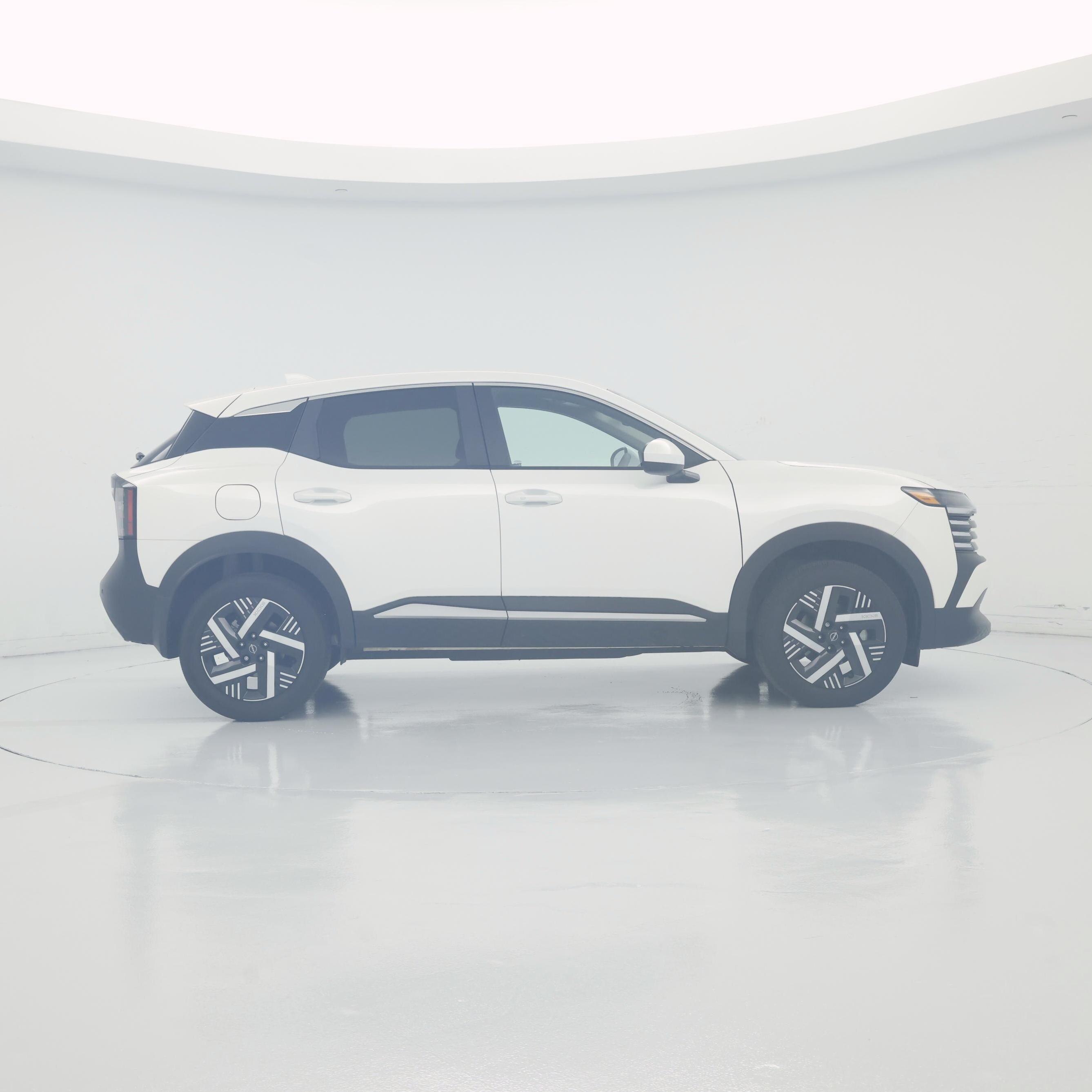 Thumbnail: 2025 Nissan Kicks - 7