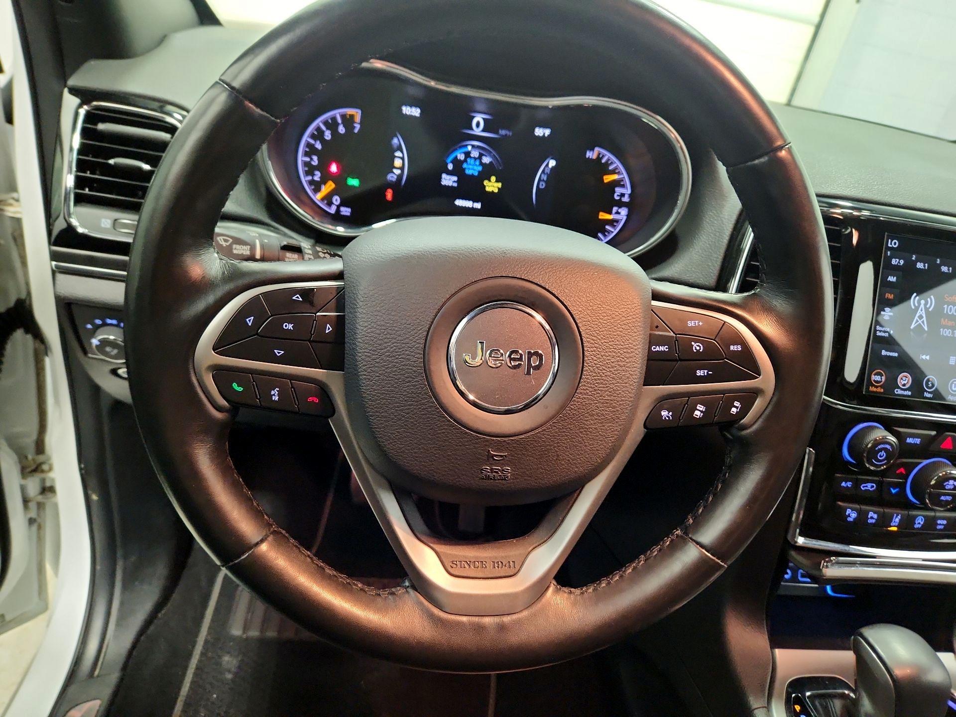 Thumbnail: 2021 Jeep Grand Cherokee - 10