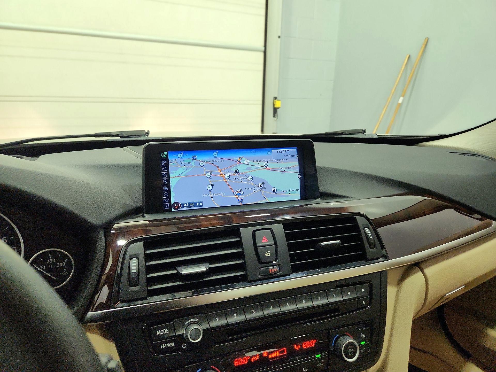 Thumbnail: 2015 BMW 3 Series - 14