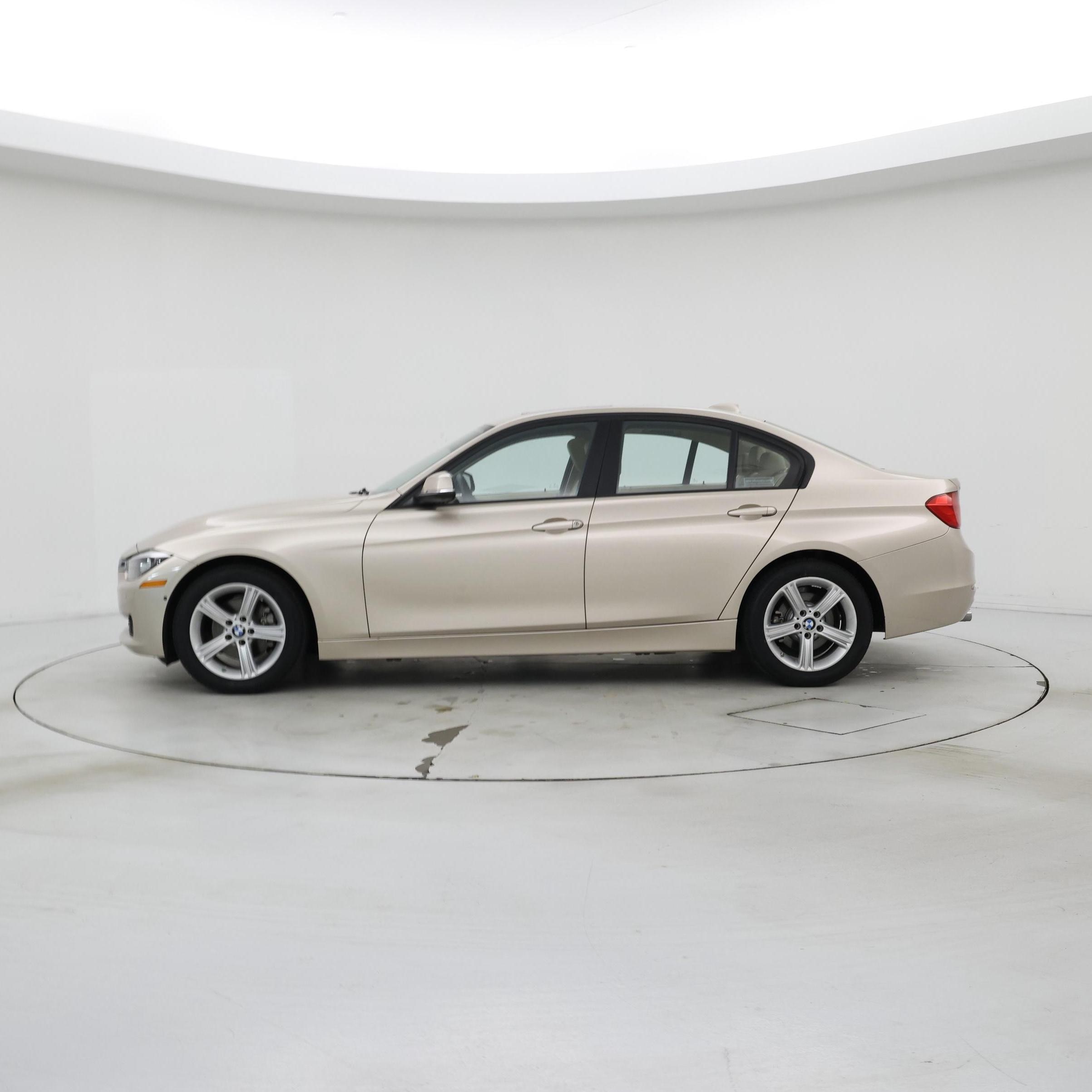 Thumbnail: 2015 BMW 3 Series - 3