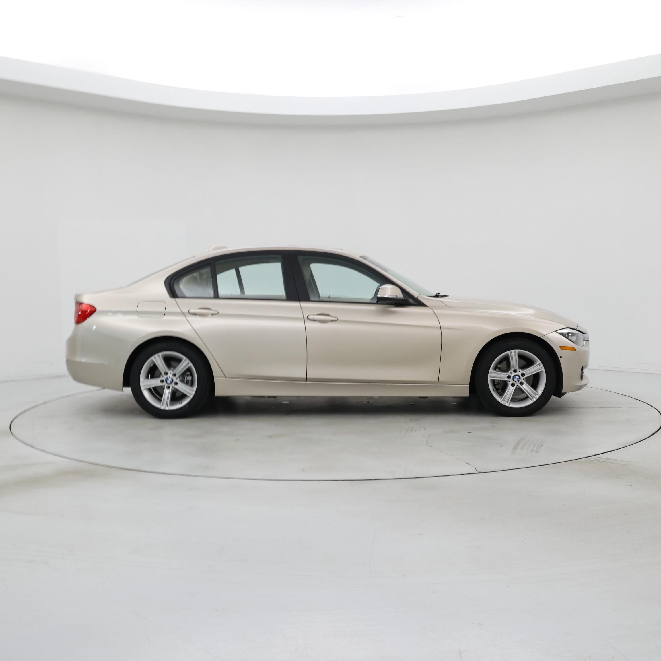 Thumbnail: 2015 BMW 3 Series - 7