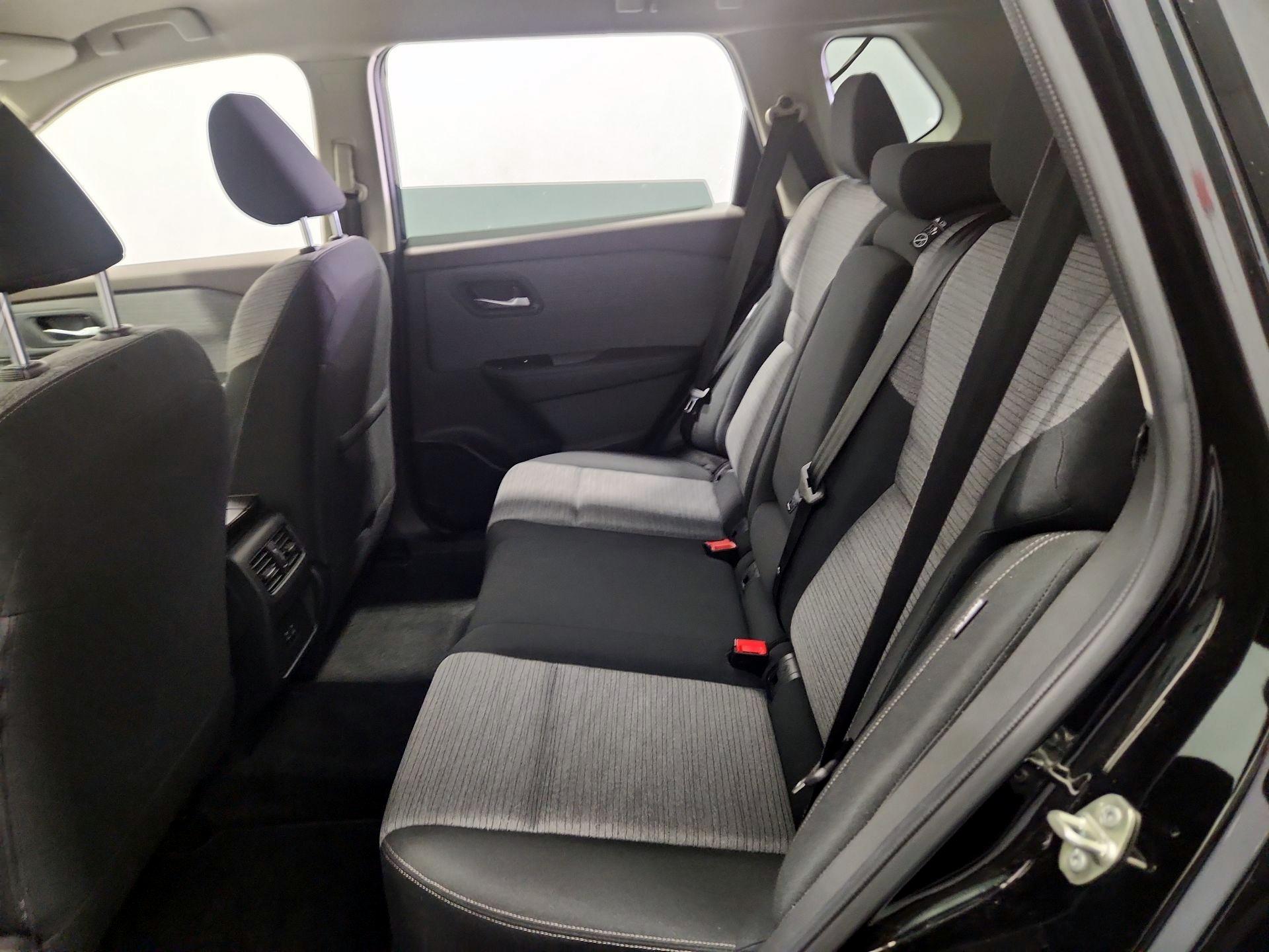 Thumbnail: 2023 Nissan Rogue - 19