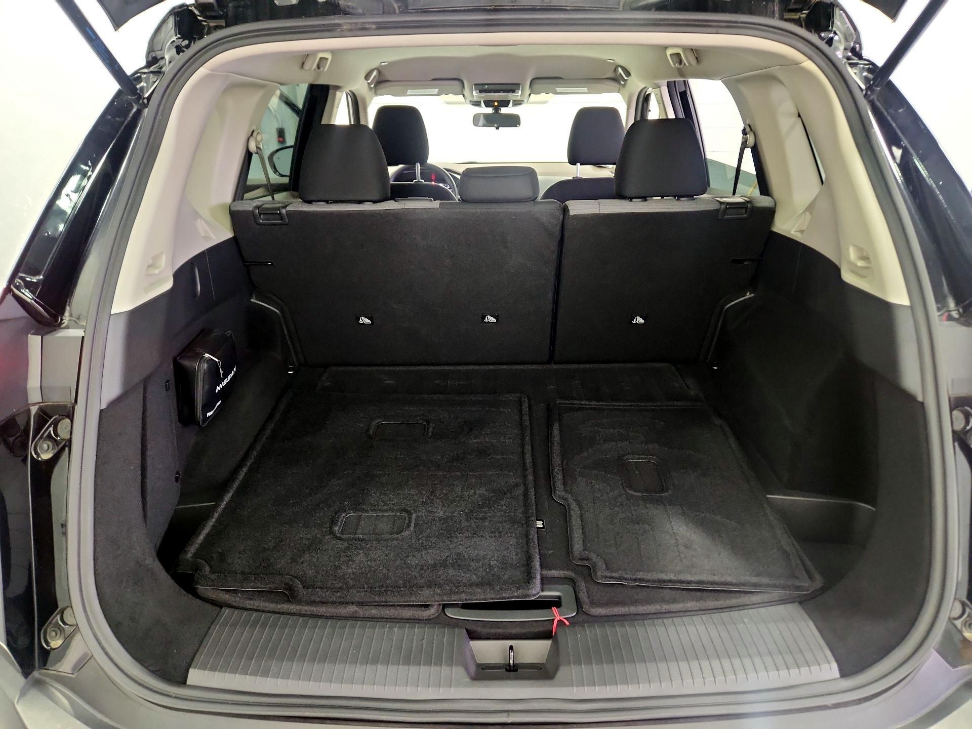 Thumbnail: 2023 Nissan Rogue - 20