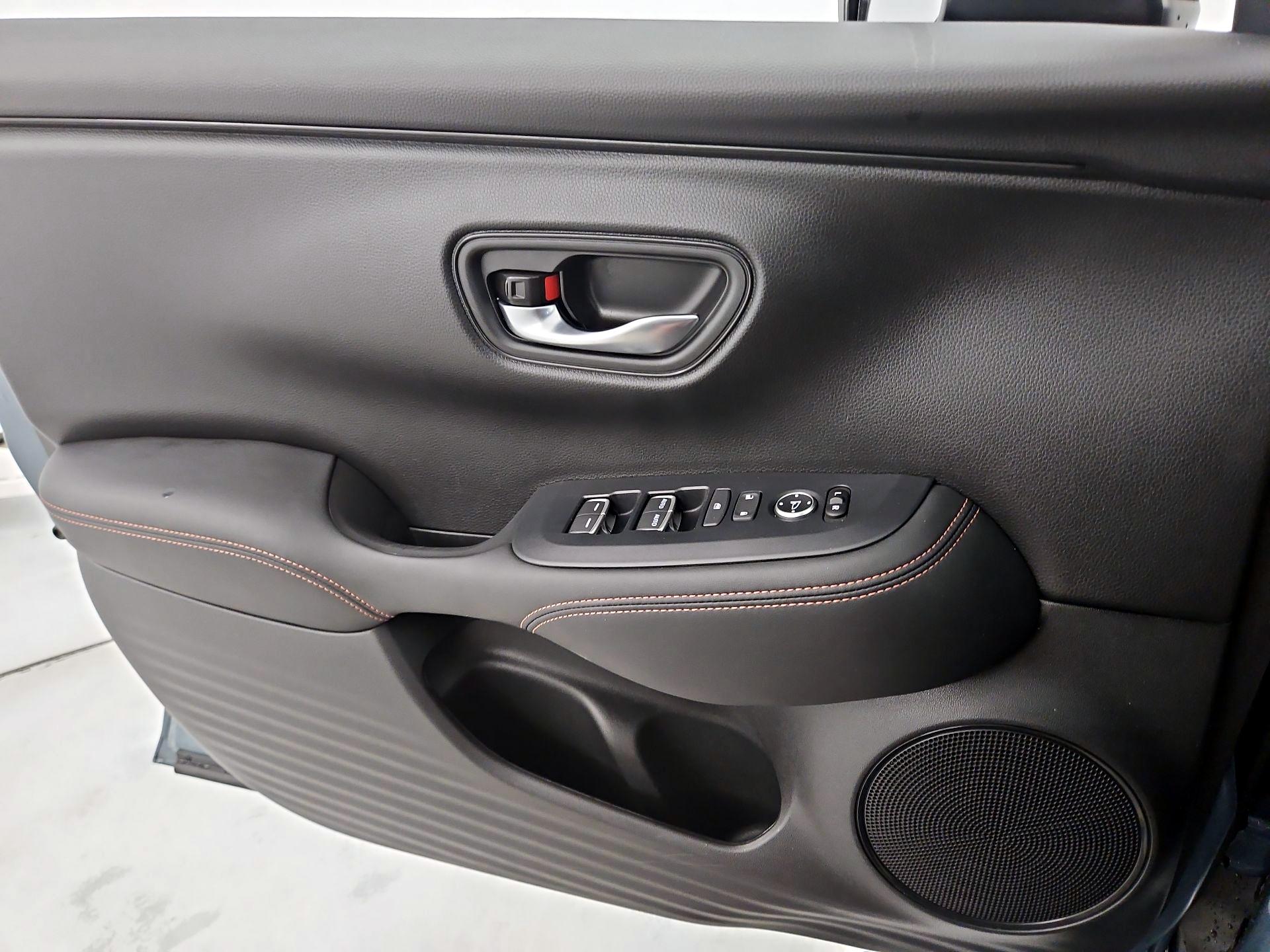 Thumbnail: 2025 Honda HR-V - 12