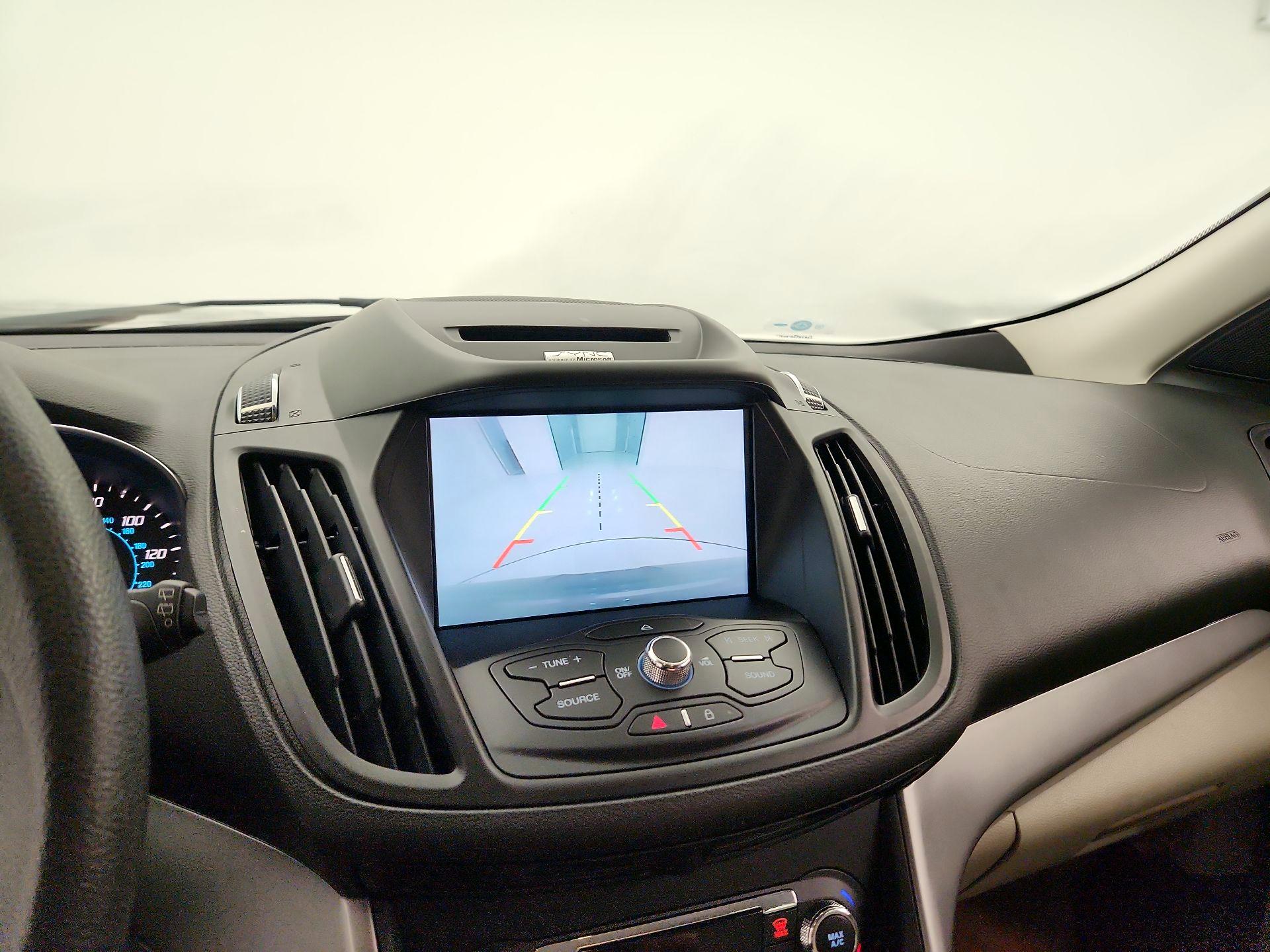 Thumbnail: 2015 Ford Escape - 14