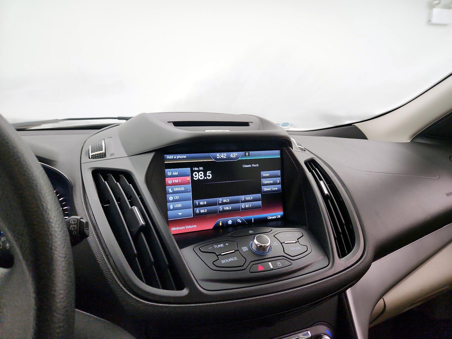 Thumbnail: 2015 Ford Escape - 15