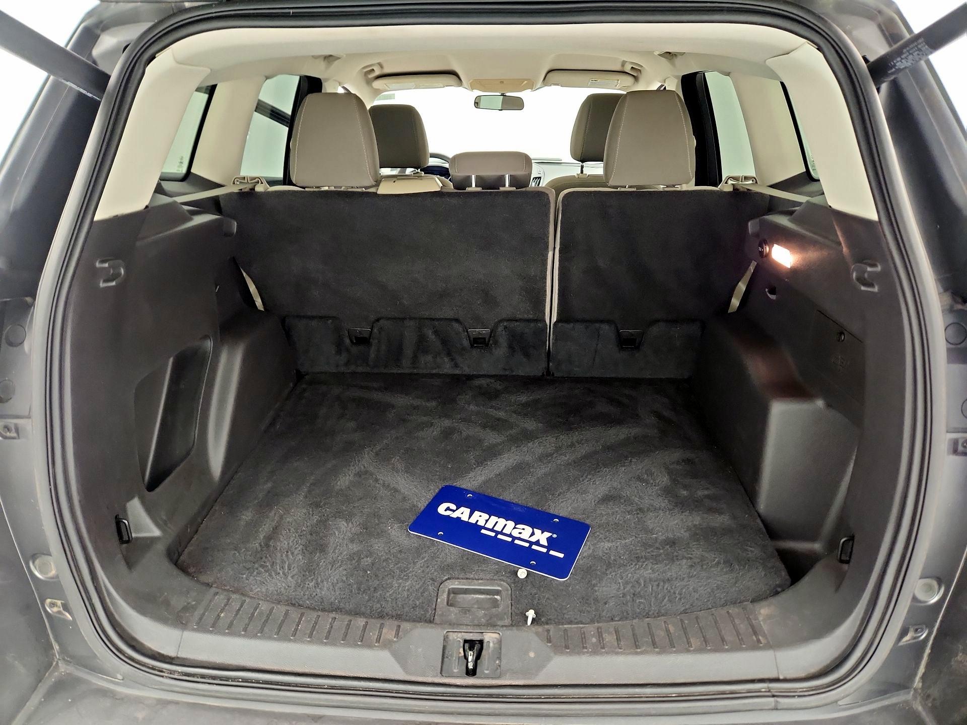 Thumbnail: 2015 Ford Escape - 20