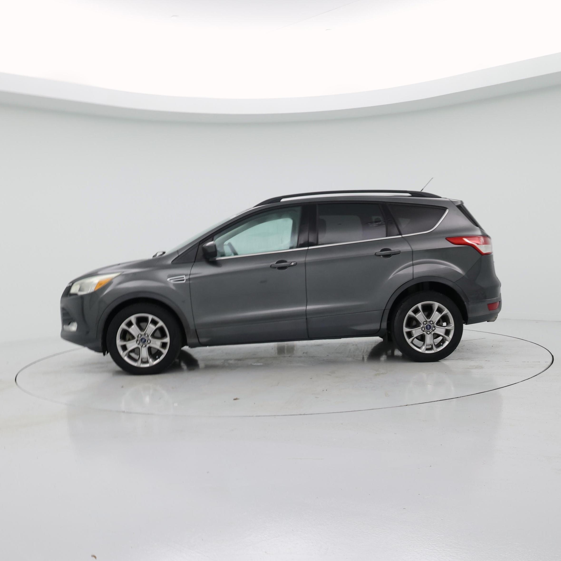 Thumbnail: 2015 Ford Escape - 3