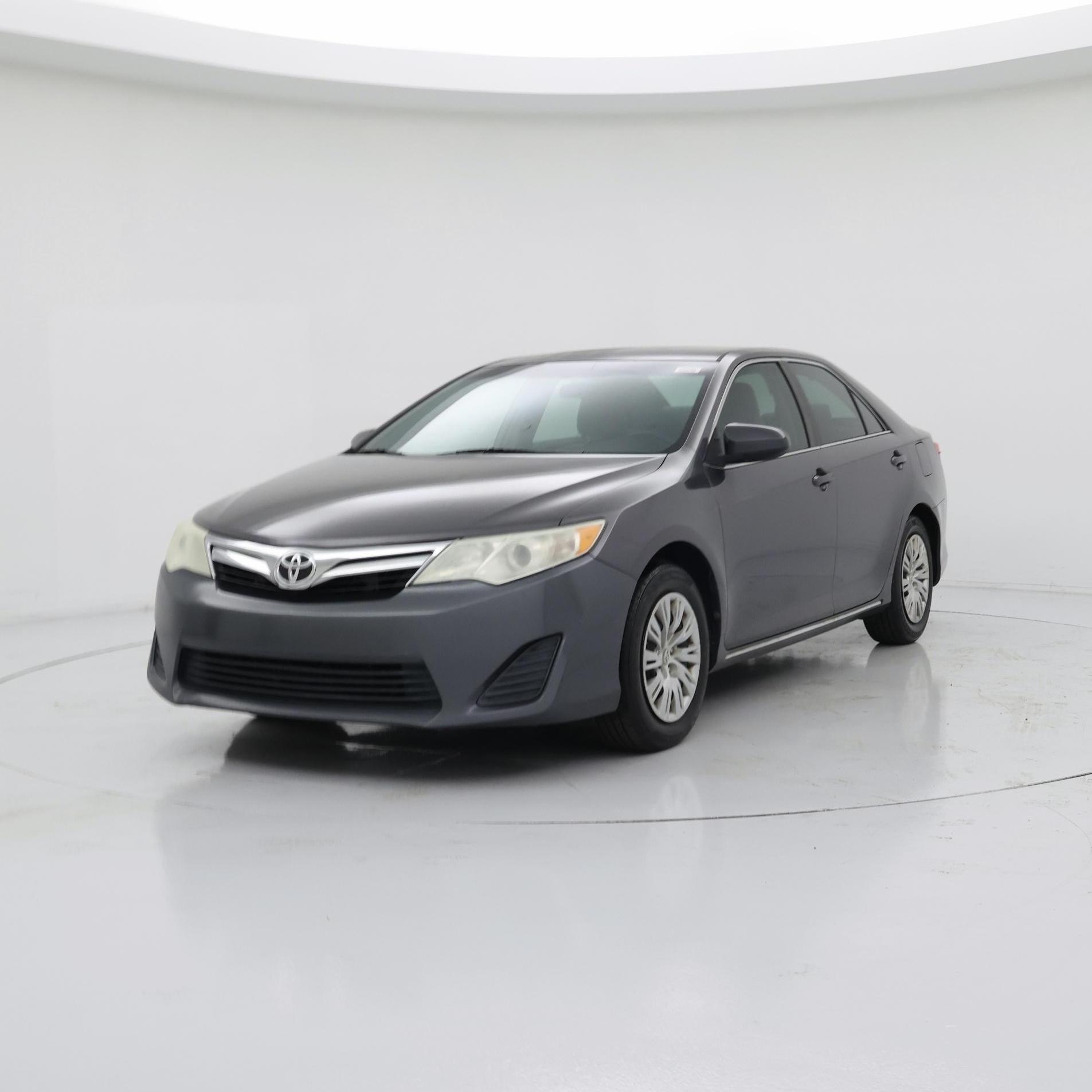 Thumbnail: 2014 Toyota Camry - 4