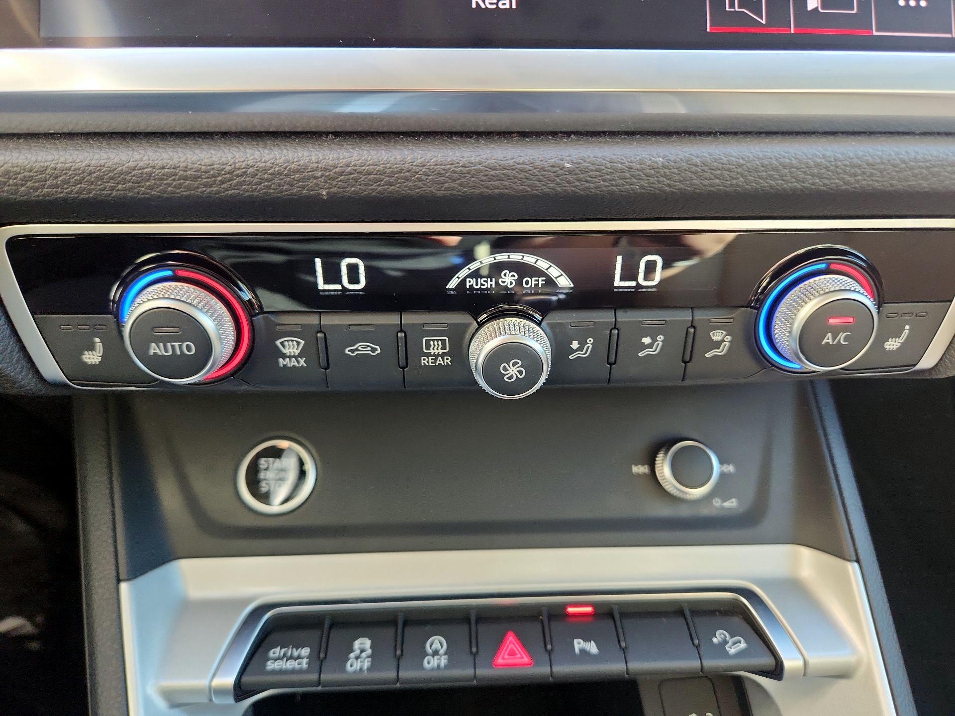 Thumbnail: 2022 Audi Q3 - 16