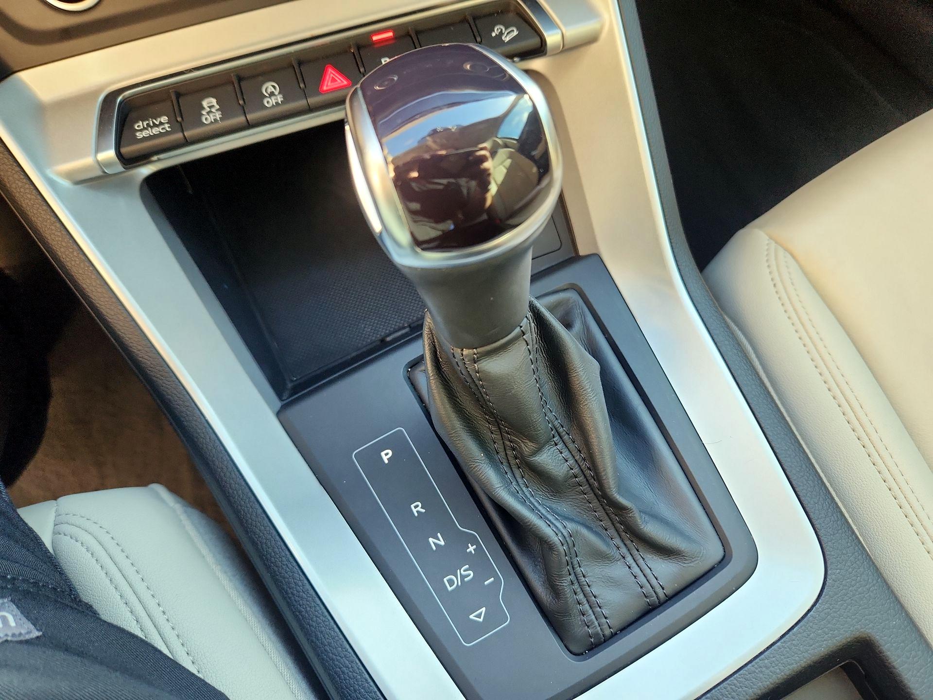 Thumbnail: 2022 Audi Q3 - 17