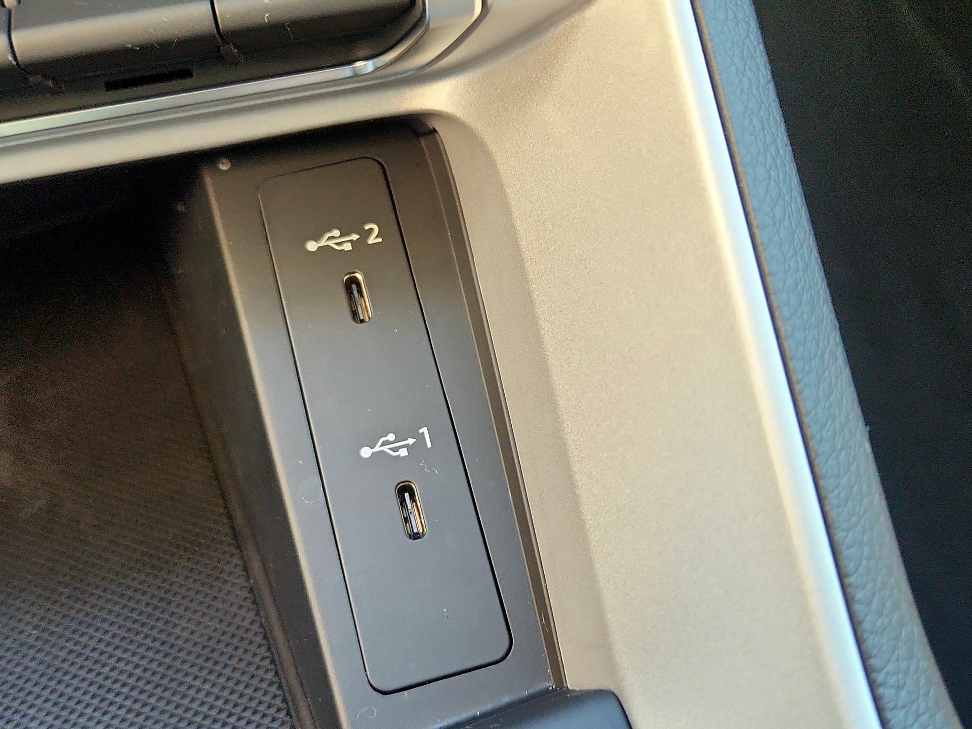 Thumbnail: 2022 Audi Q3 - 18