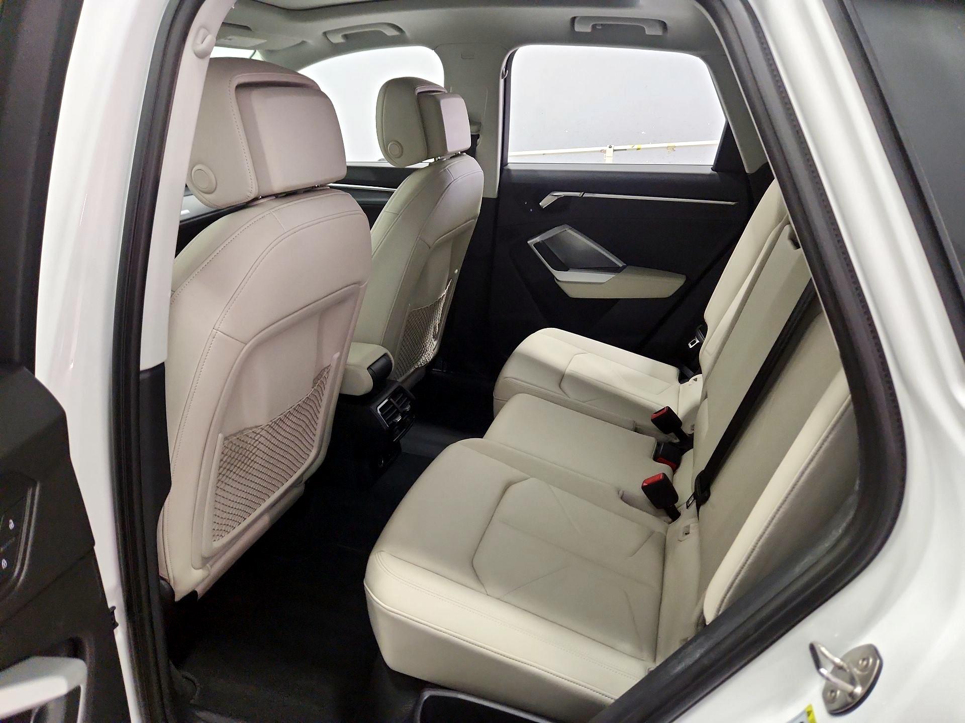 Thumbnail: 2022 Audi Q3 - 20