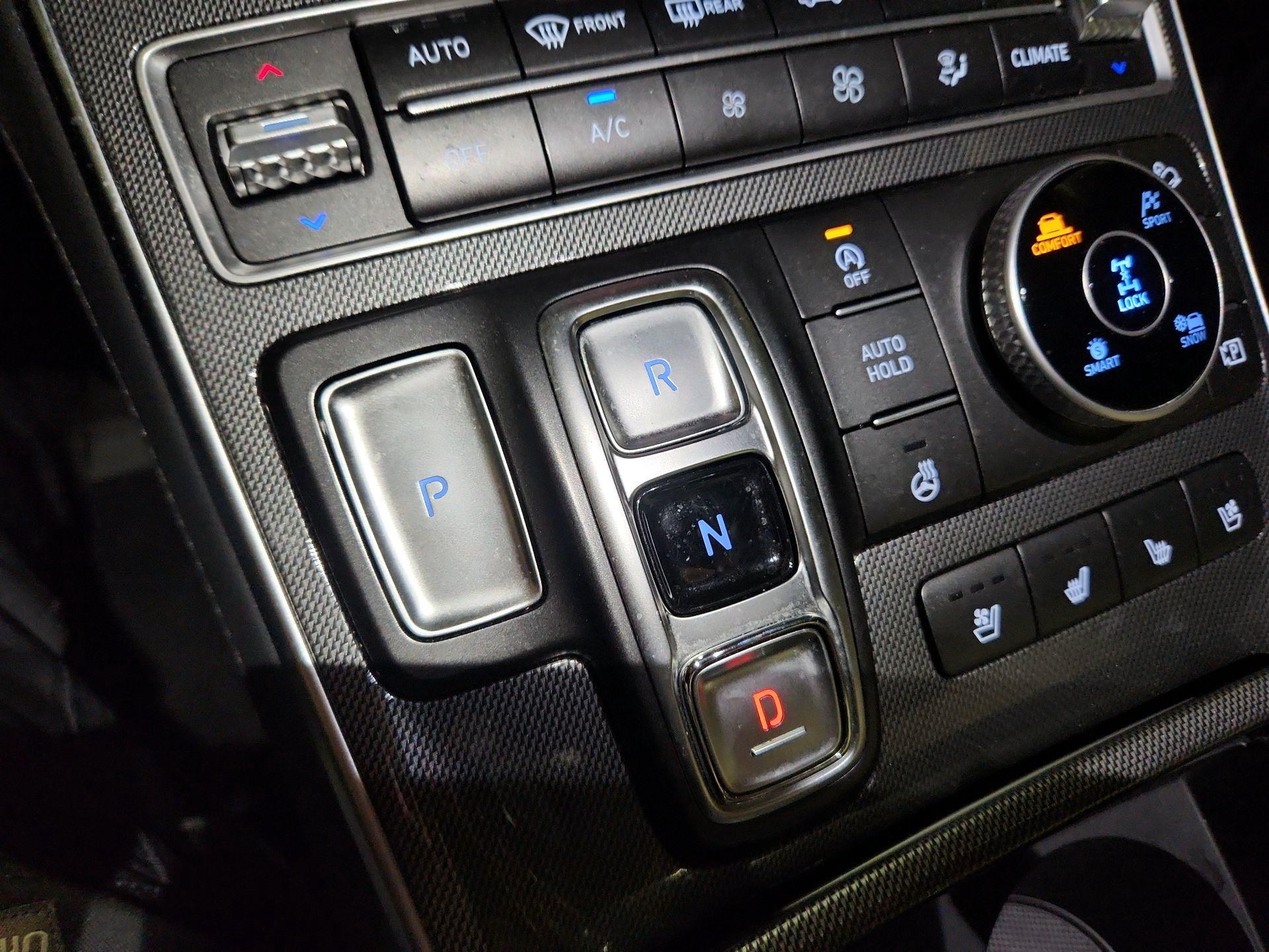 Thumbnail: 2022 Hyundai Santa Fe - 18