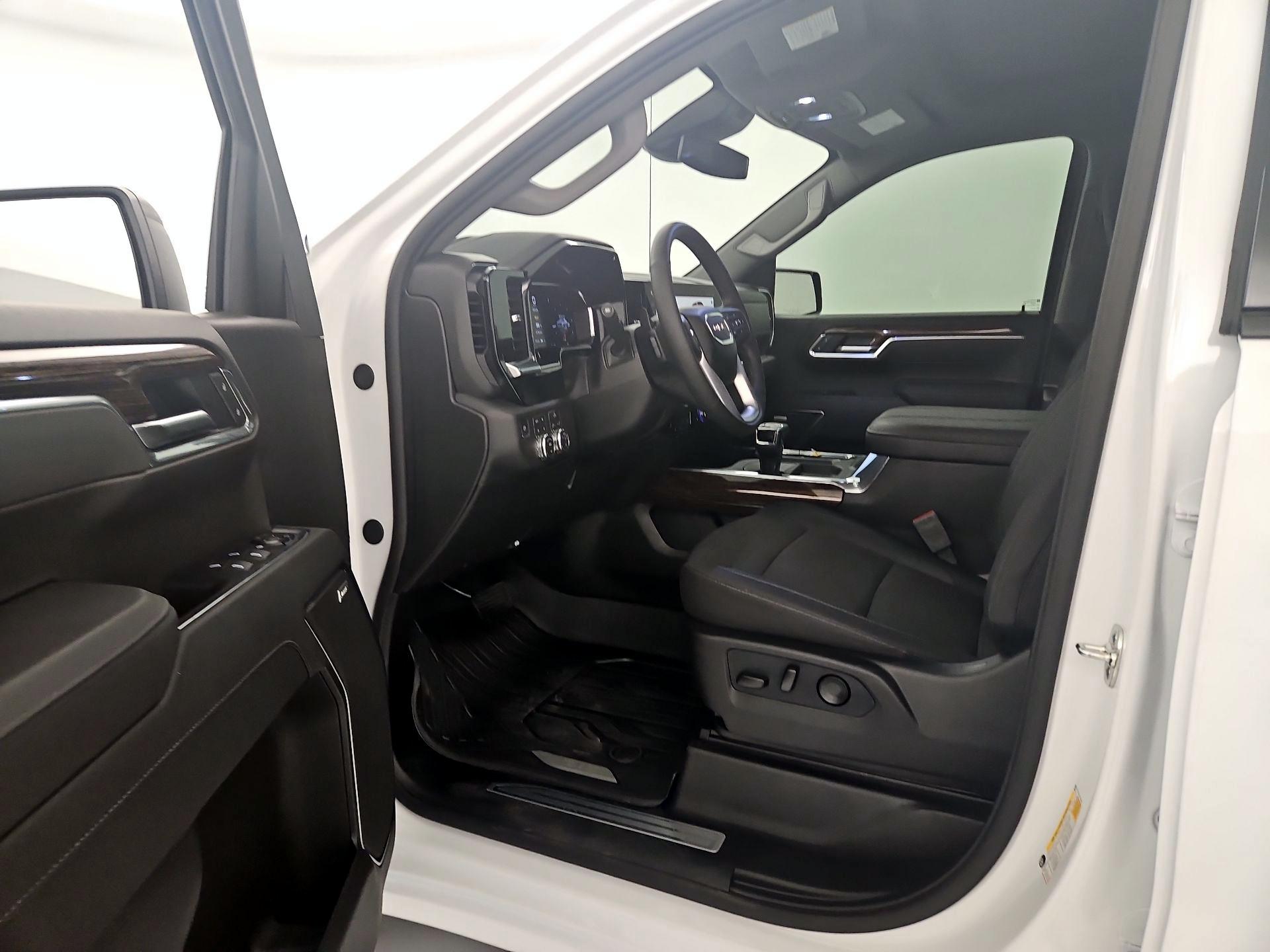 Thumbnail: 2026 GMC Sierra 1500 - 11