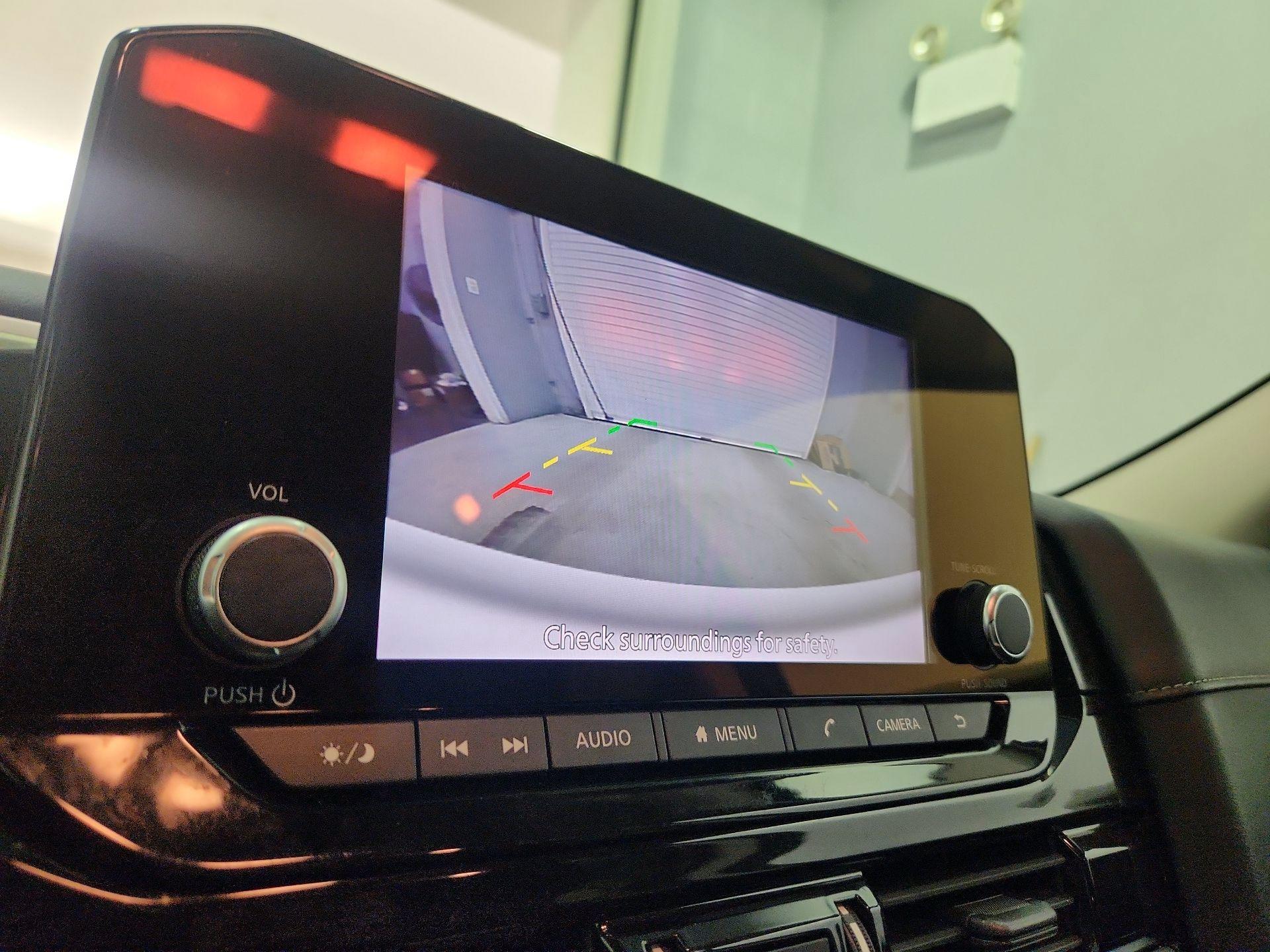 Thumbnail: 2022 Nissan Pathfinder - 13