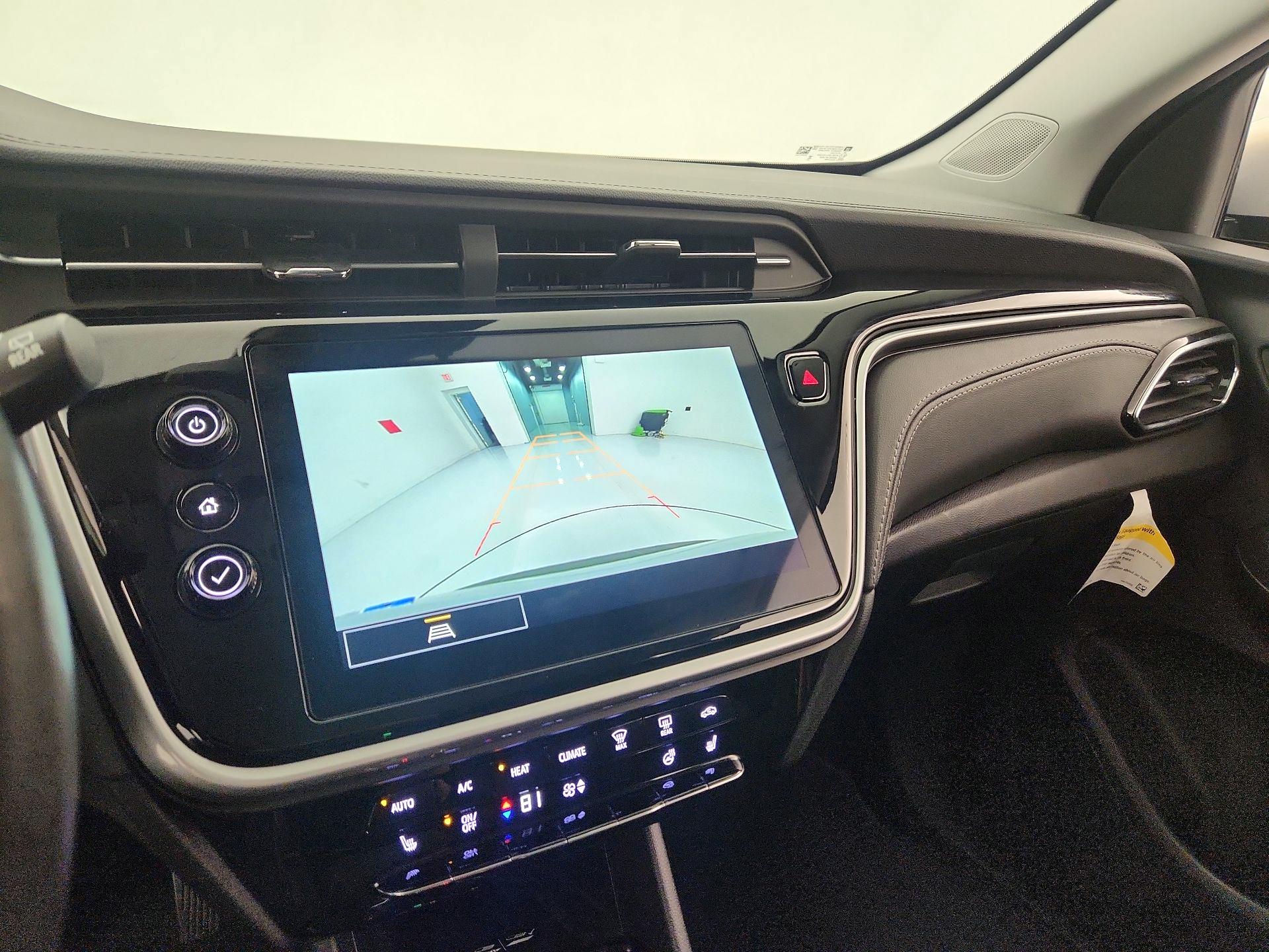 Thumbnail: 2023 Chevrolet Bolt EUV - 14