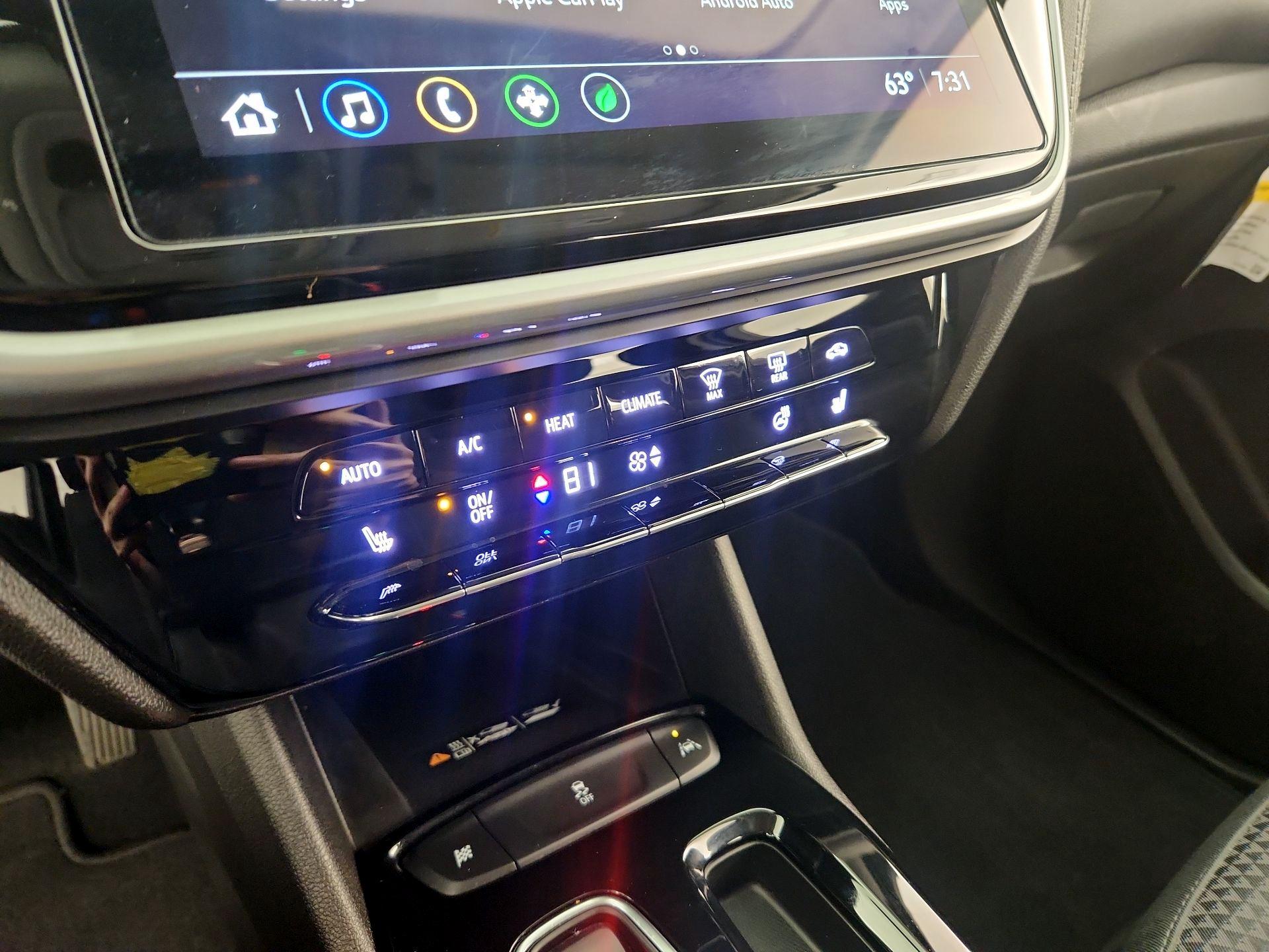 Thumbnail: 2023 Chevrolet Bolt EUV - 16