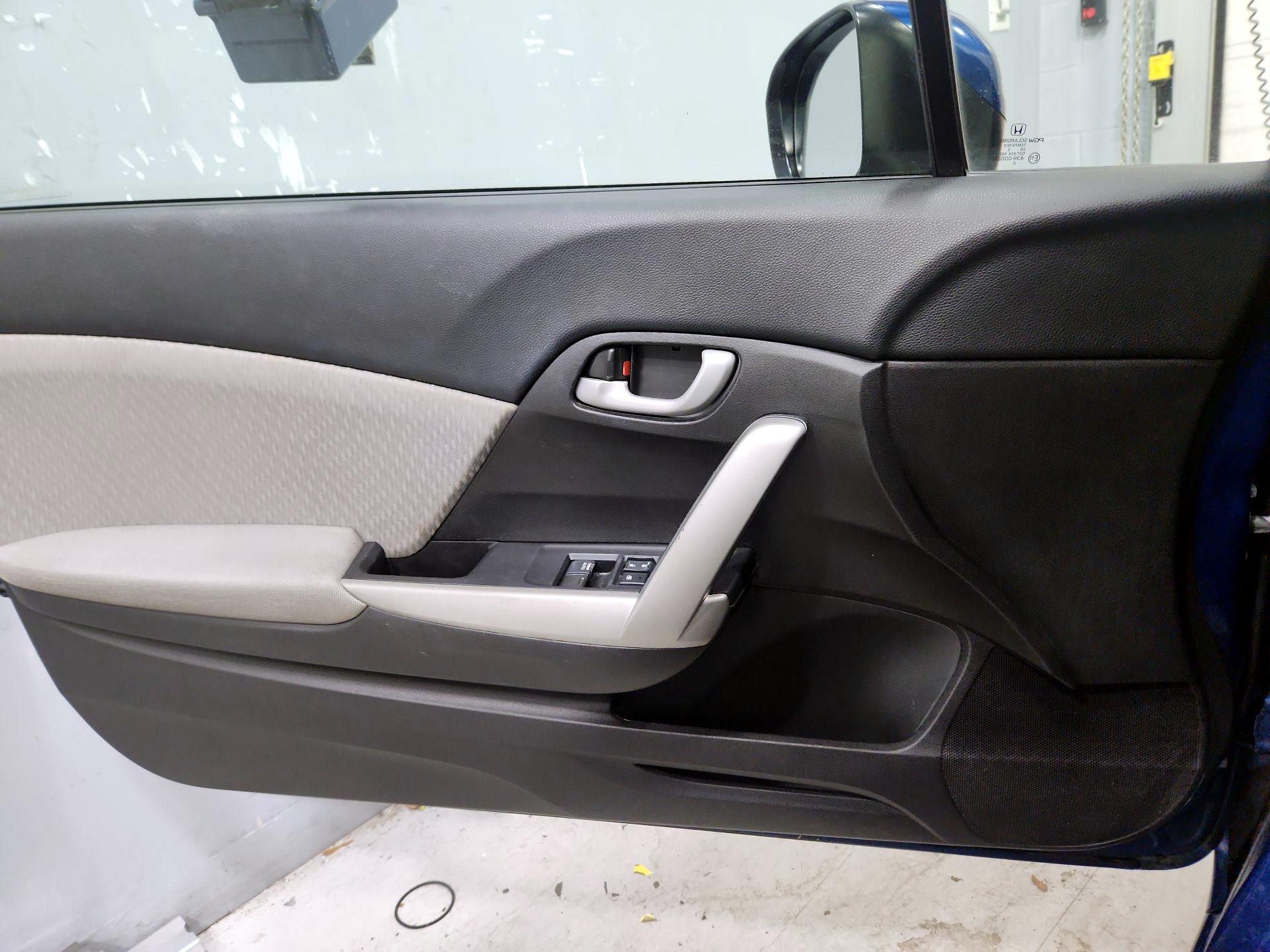 Thumbnail: 2015 Honda Civic - 12