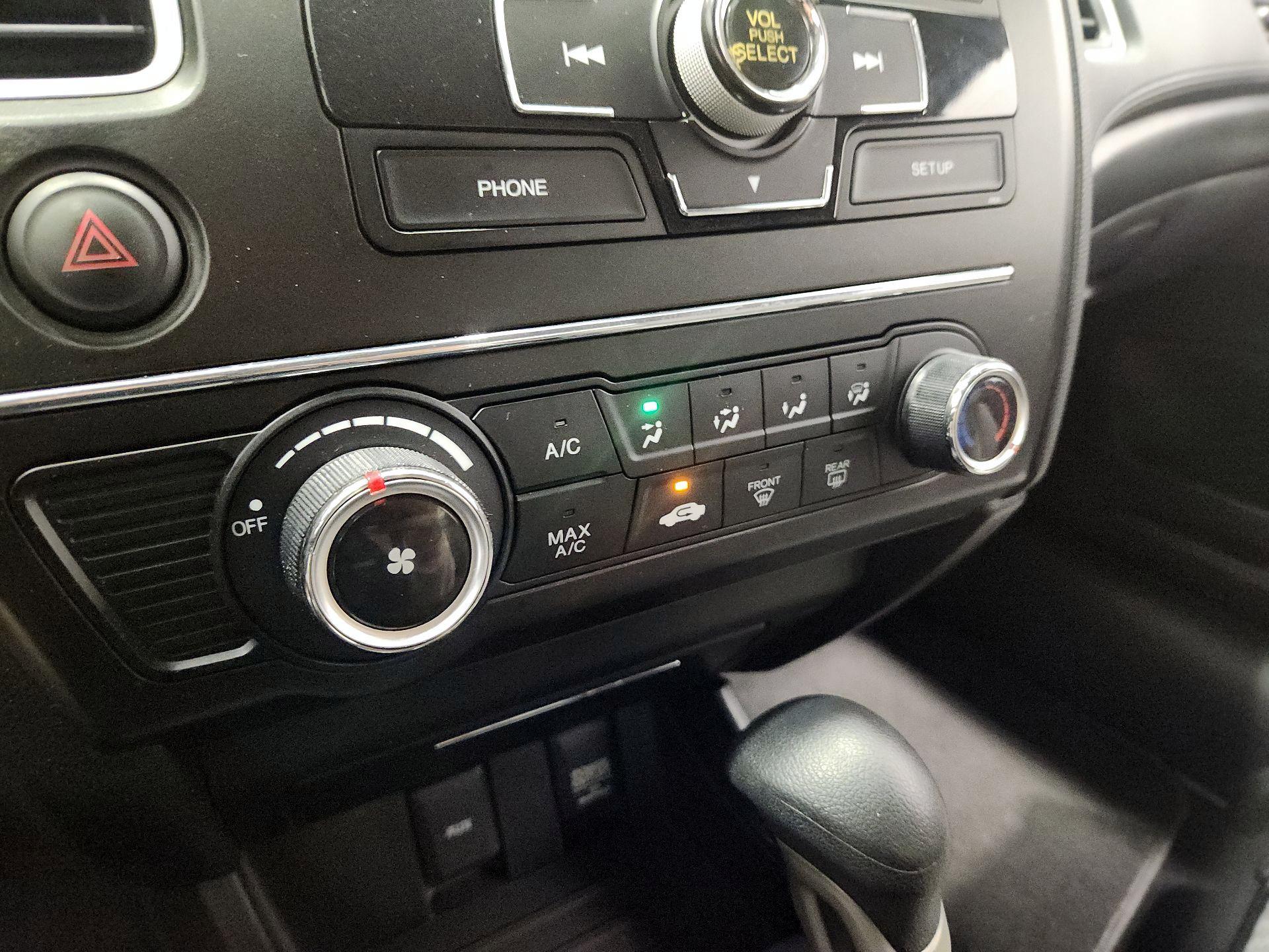 Thumbnail: 2015 Honda Civic - 16