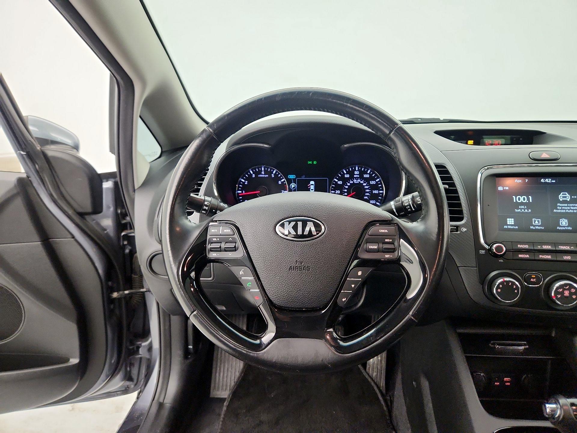 Thumbnail: 2018 Kia Forte - 10