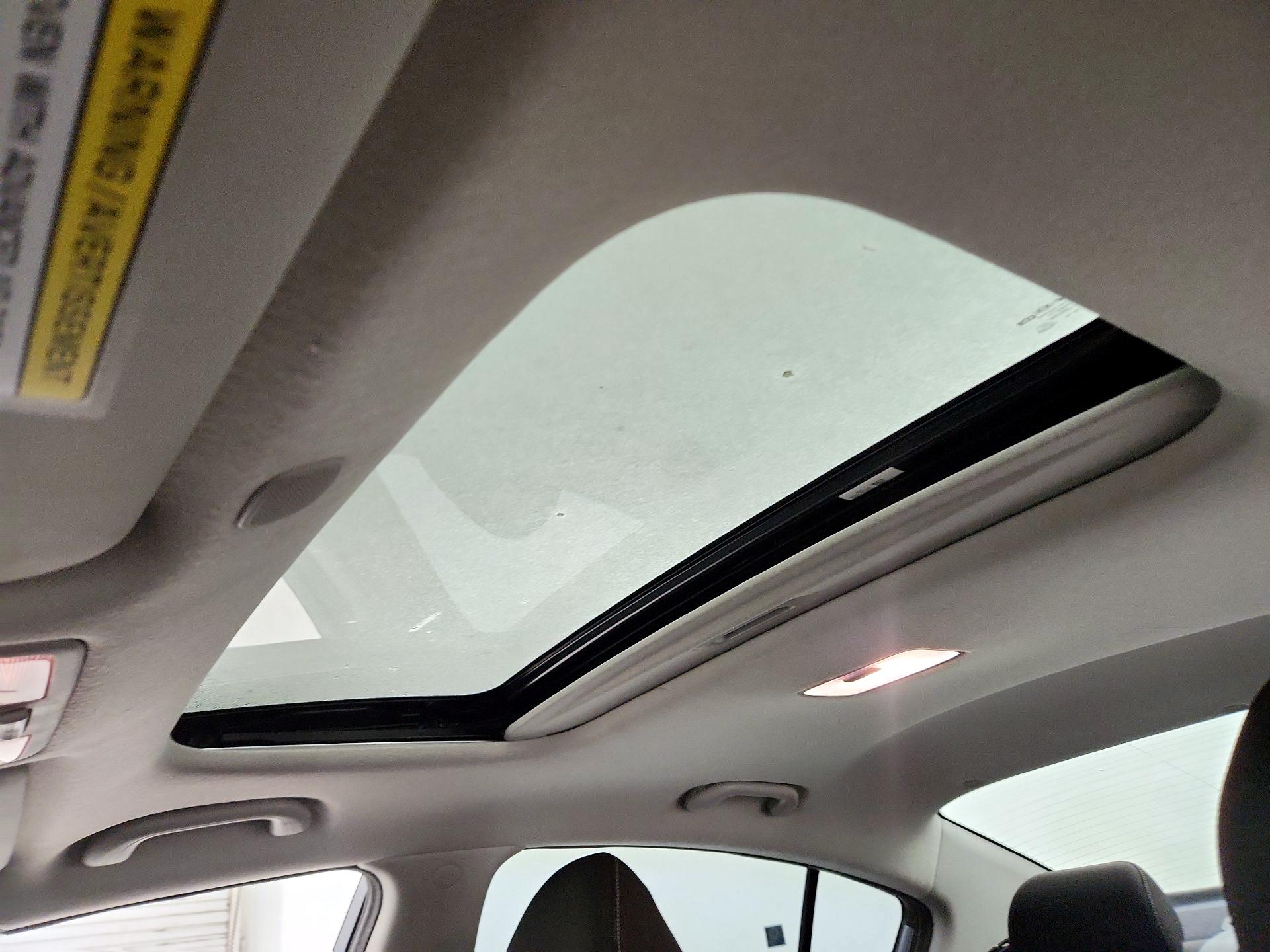 Thumbnail: 2018 Kia Forte - 19