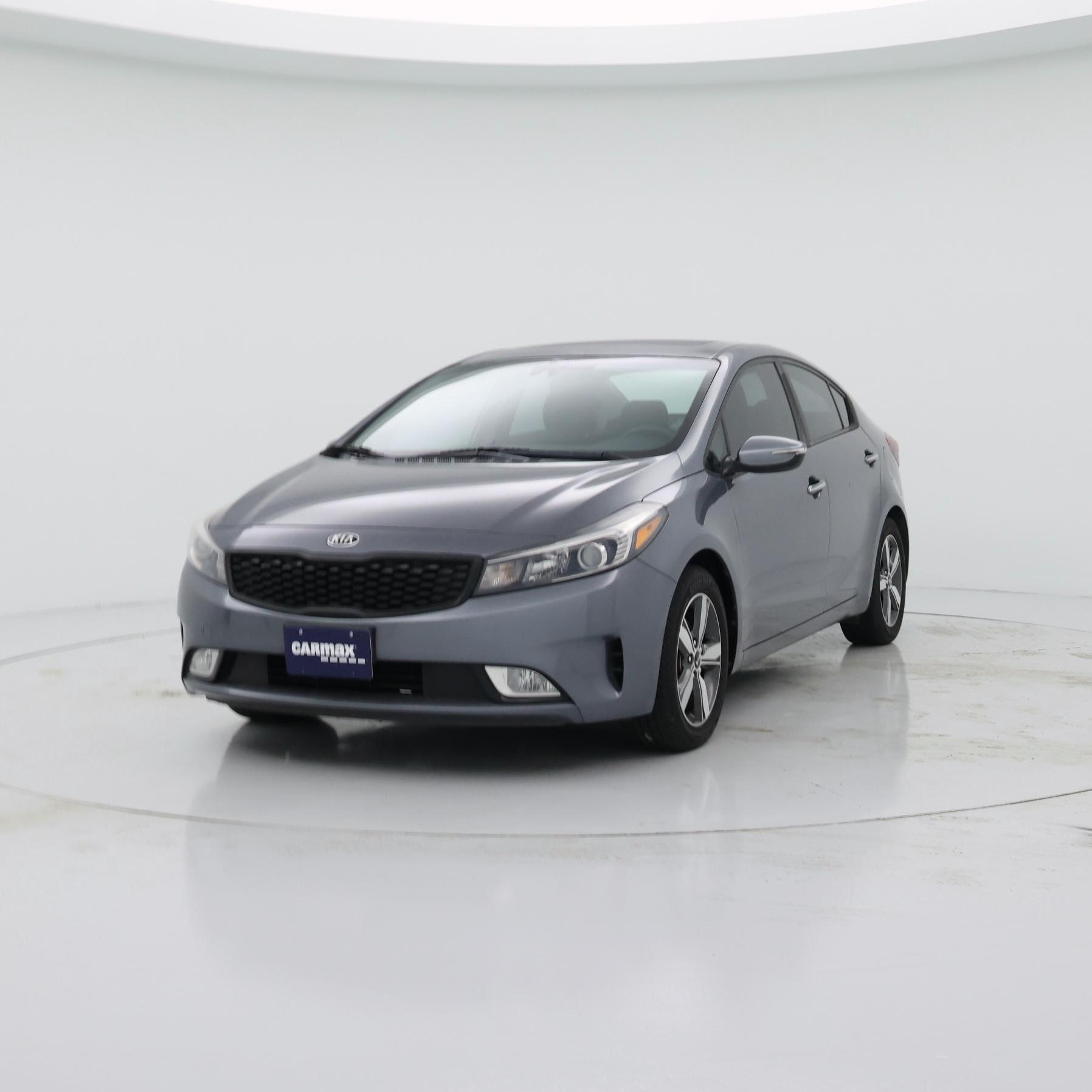 Thumbnail: 2018 Kia Forte - 4
