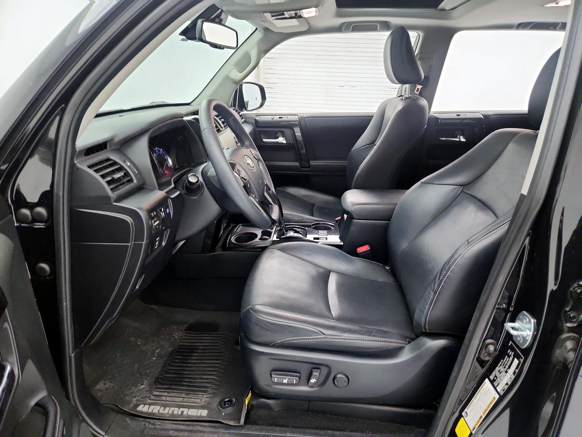 Thumbnail: 2021 Toyota 4Runner - 11