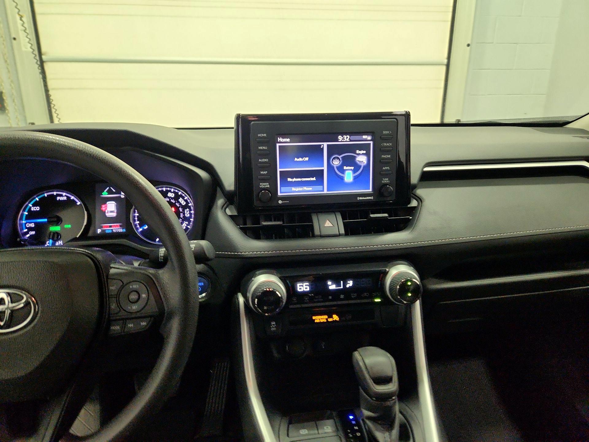 Thumbnail: 2021 Toyota RAV4 - 9