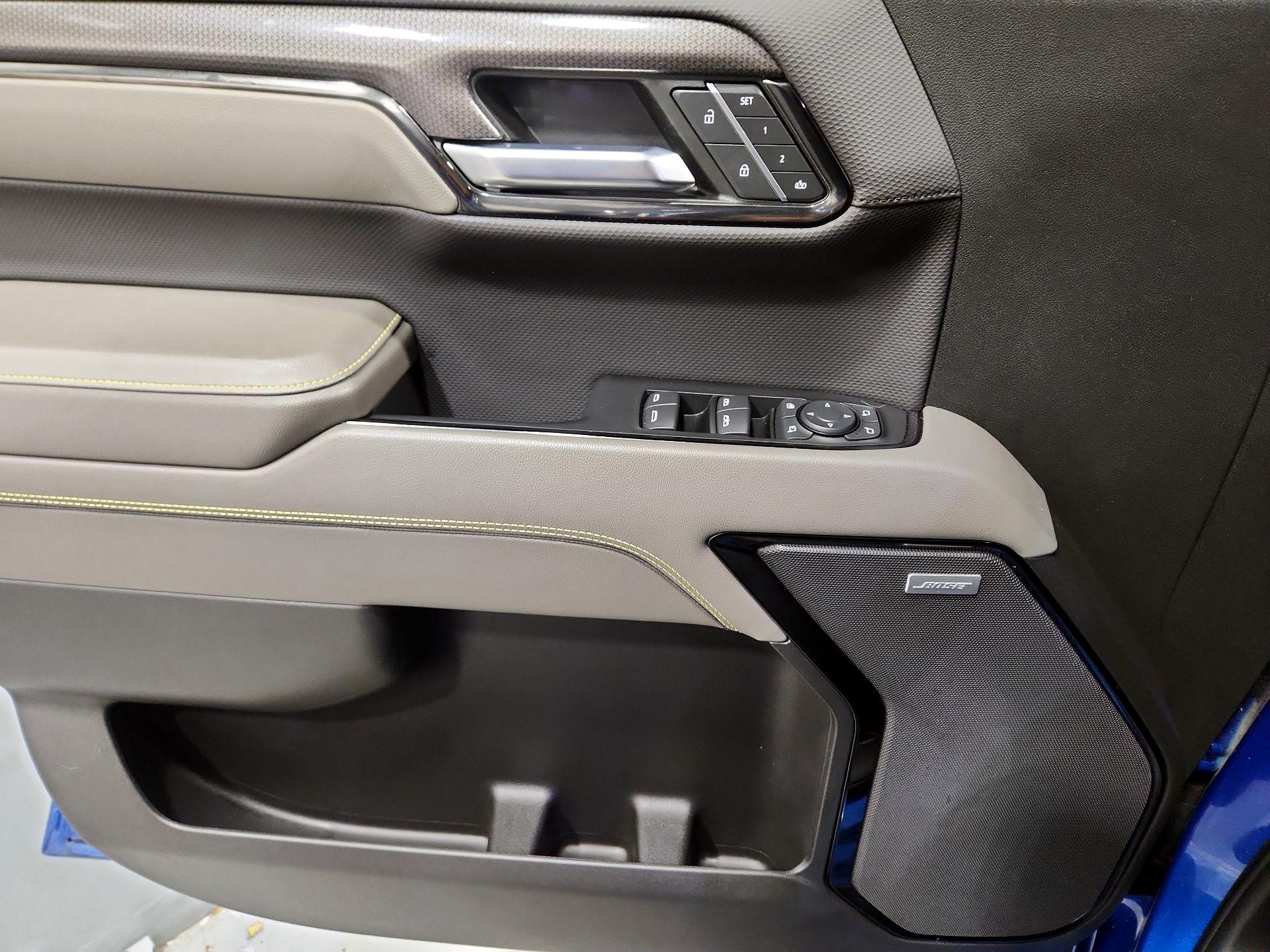 Thumbnail: 2022 Chevrolet Silverado 1500 - 12