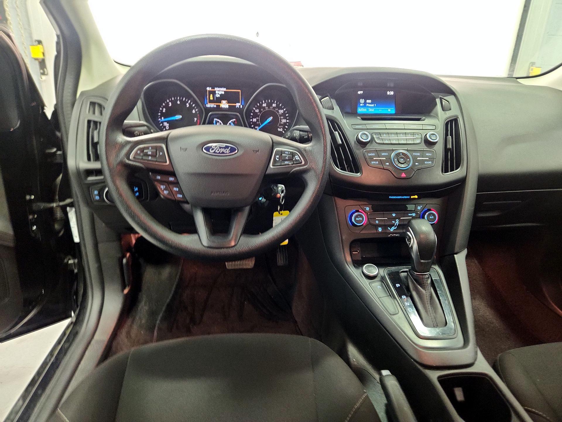 Thumbnail: 2017 Ford Focus - 10