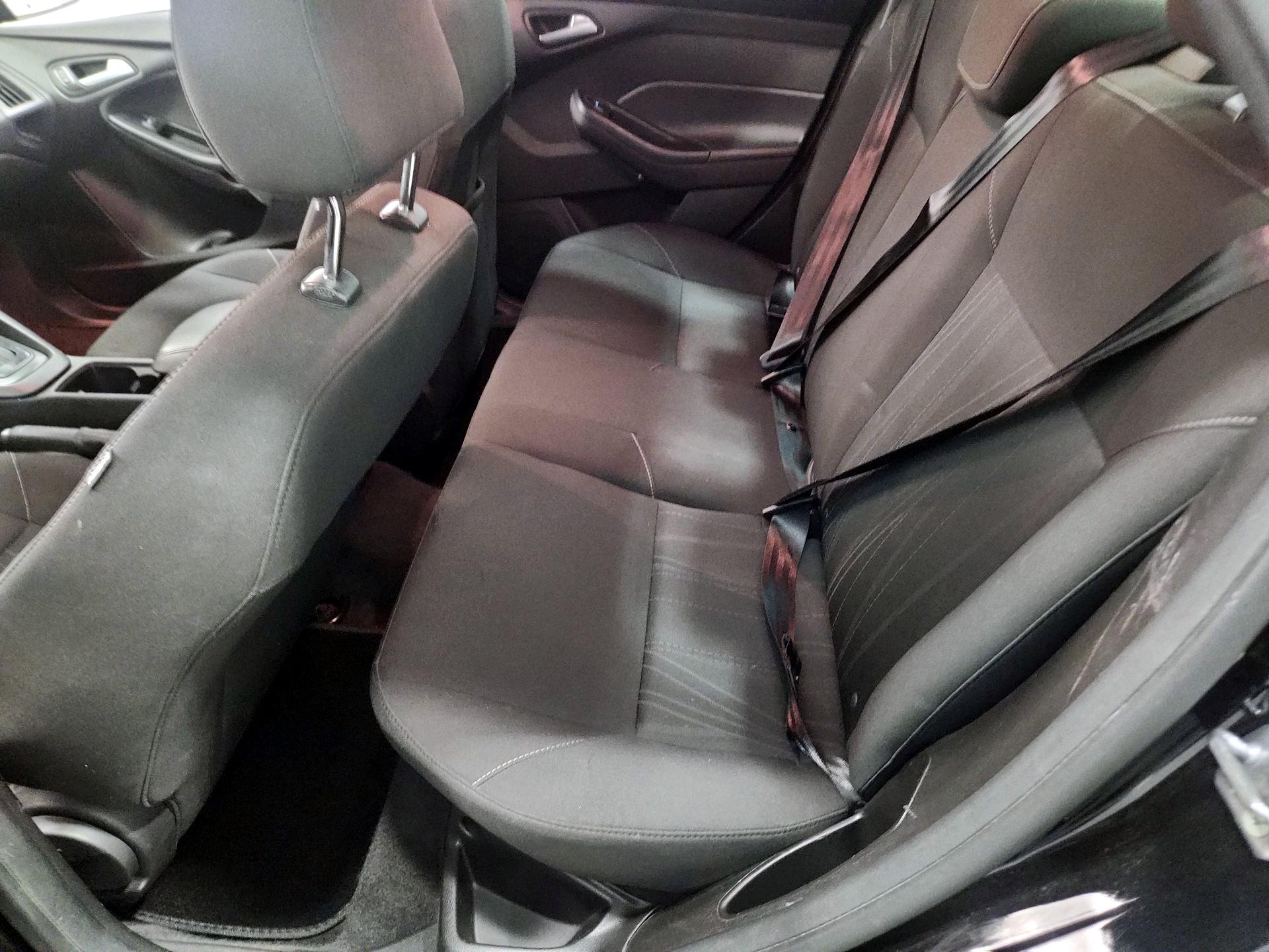 Thumbnail: 2017 Ford Focus - 19