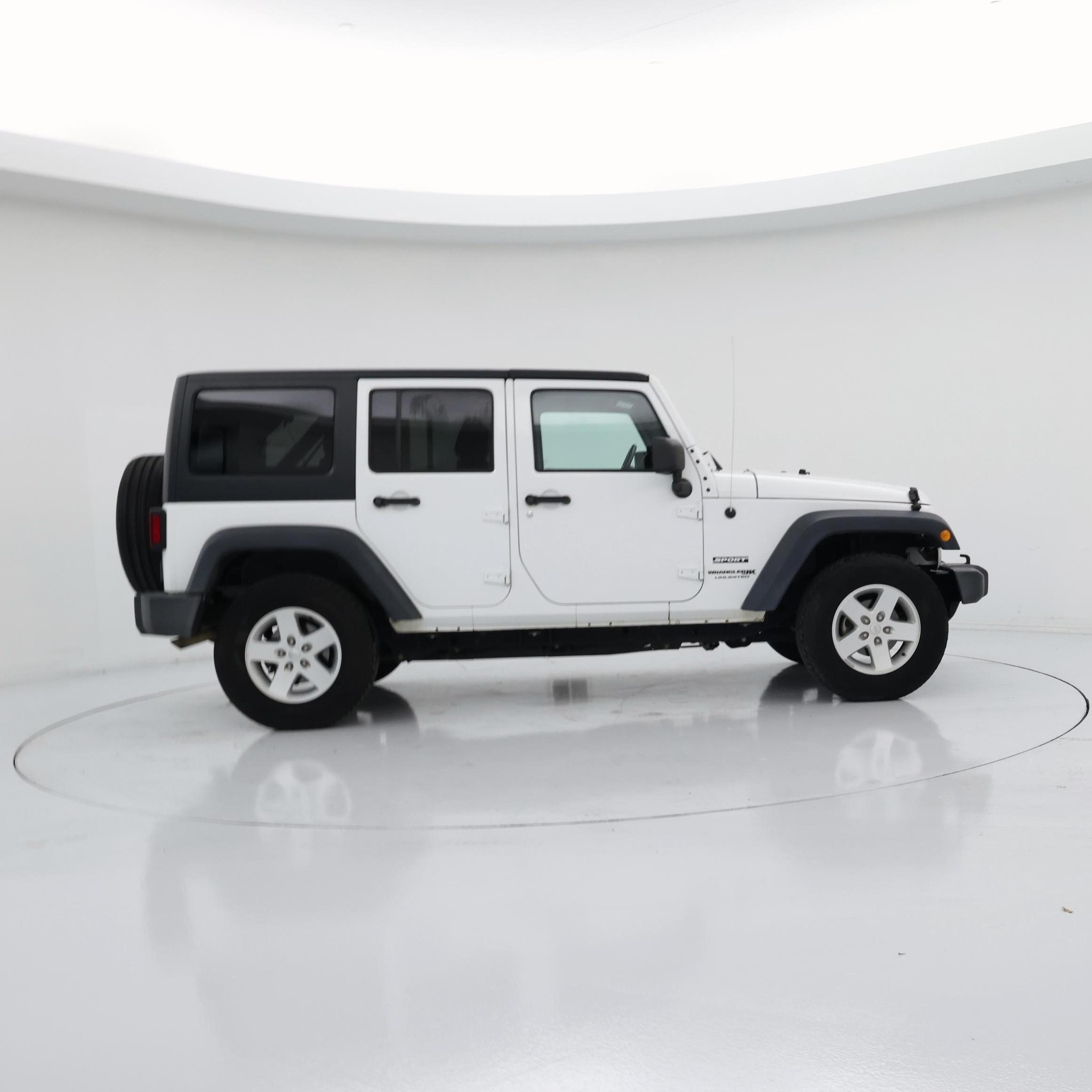 Thumbnail: 2018 Jeep Wrangler - 7