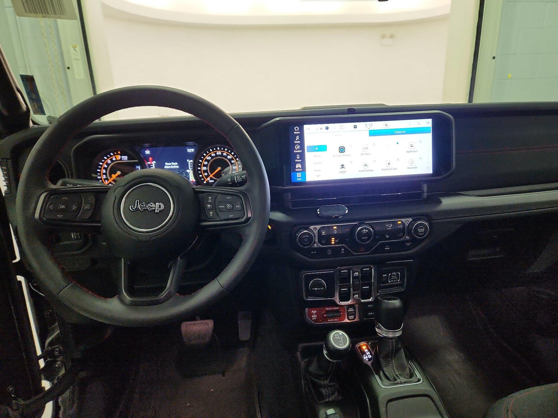 Thumbnail: 2024 Jeep Gladiator - 9