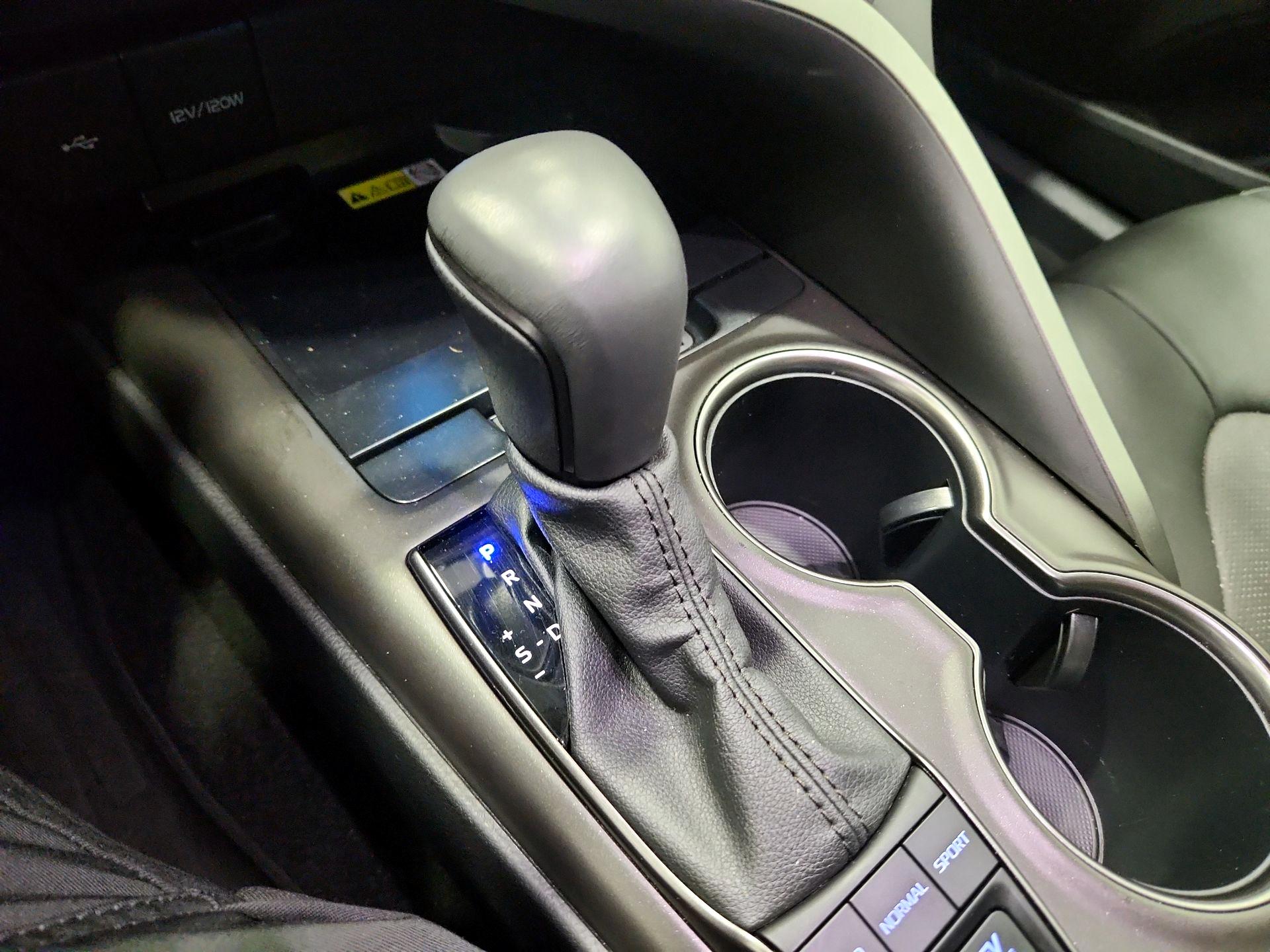 Thumbnail: 2024 Toyota Camry - 18