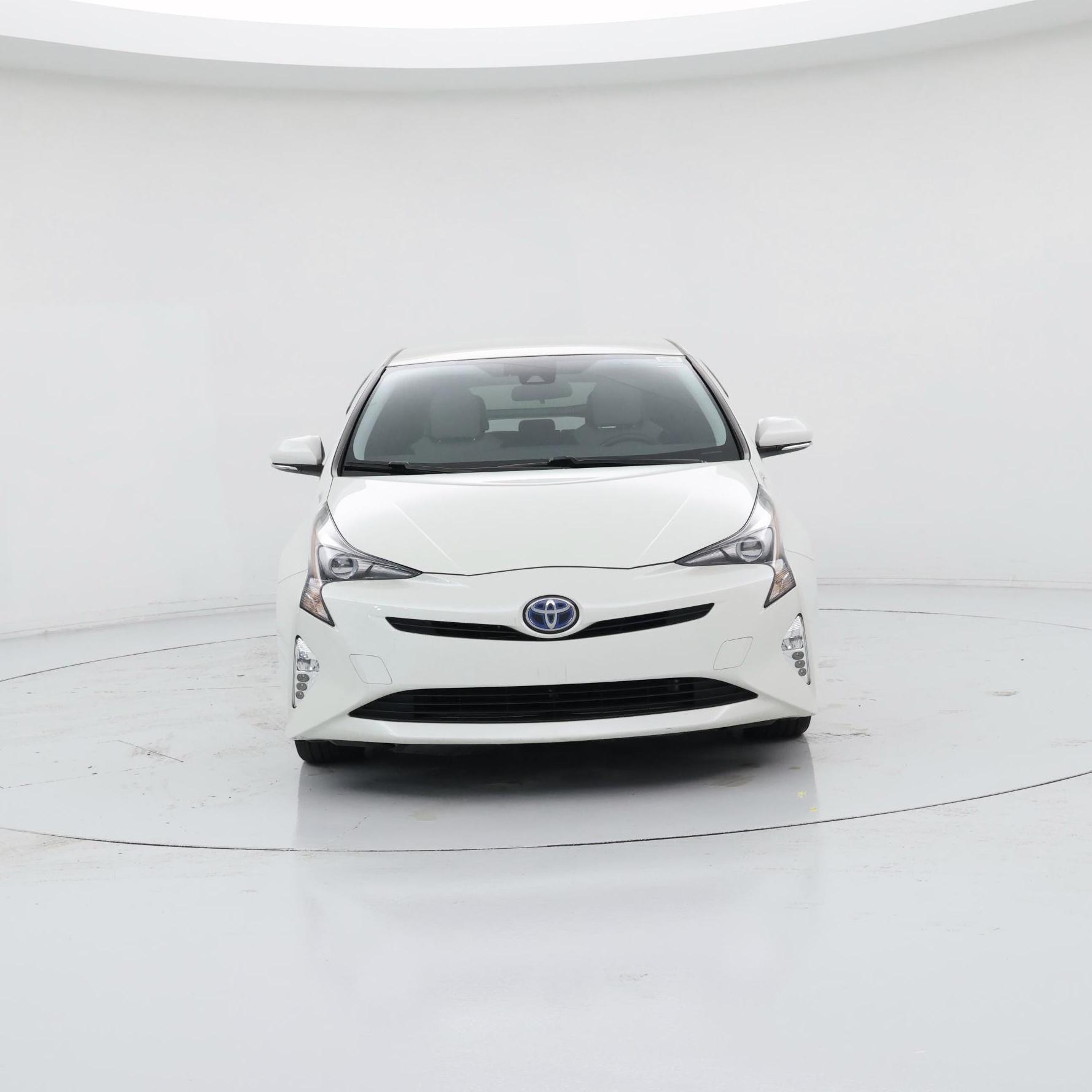 Thumbnail: 2016 Toyota Prius - 5