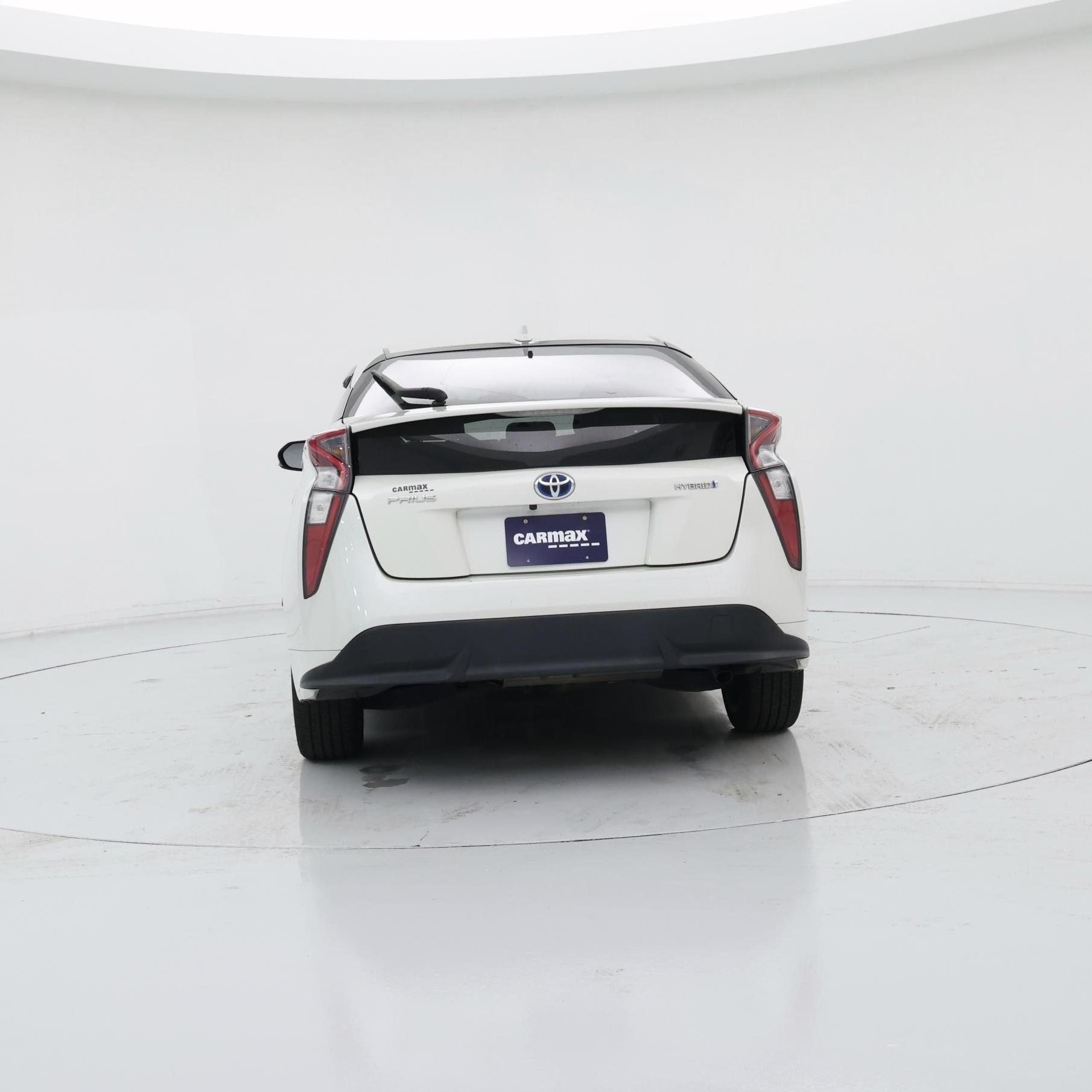 Thumbnail: 2016 Toyota Prius - 6